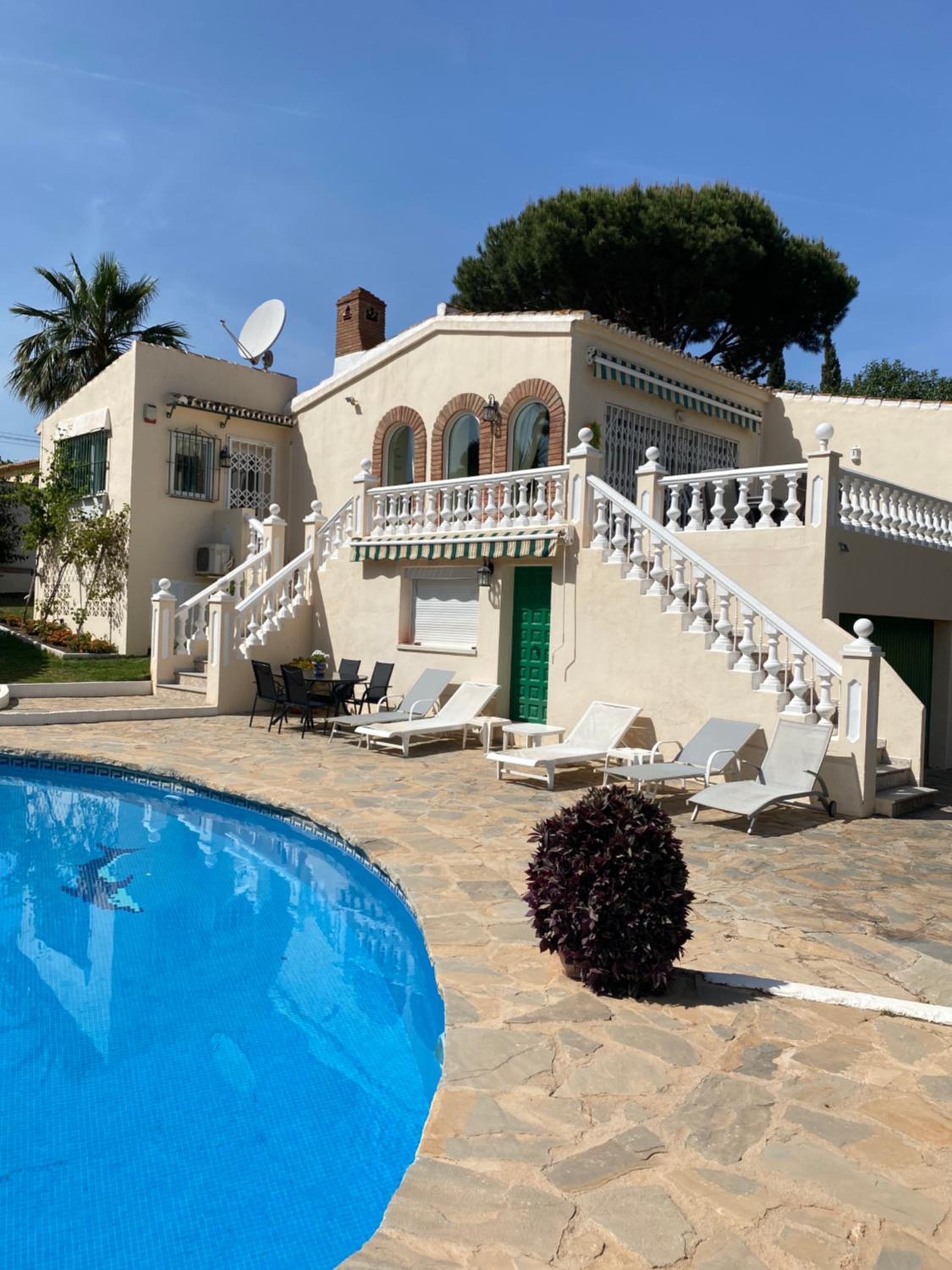 Hotel Villa Ardilla - Image 1