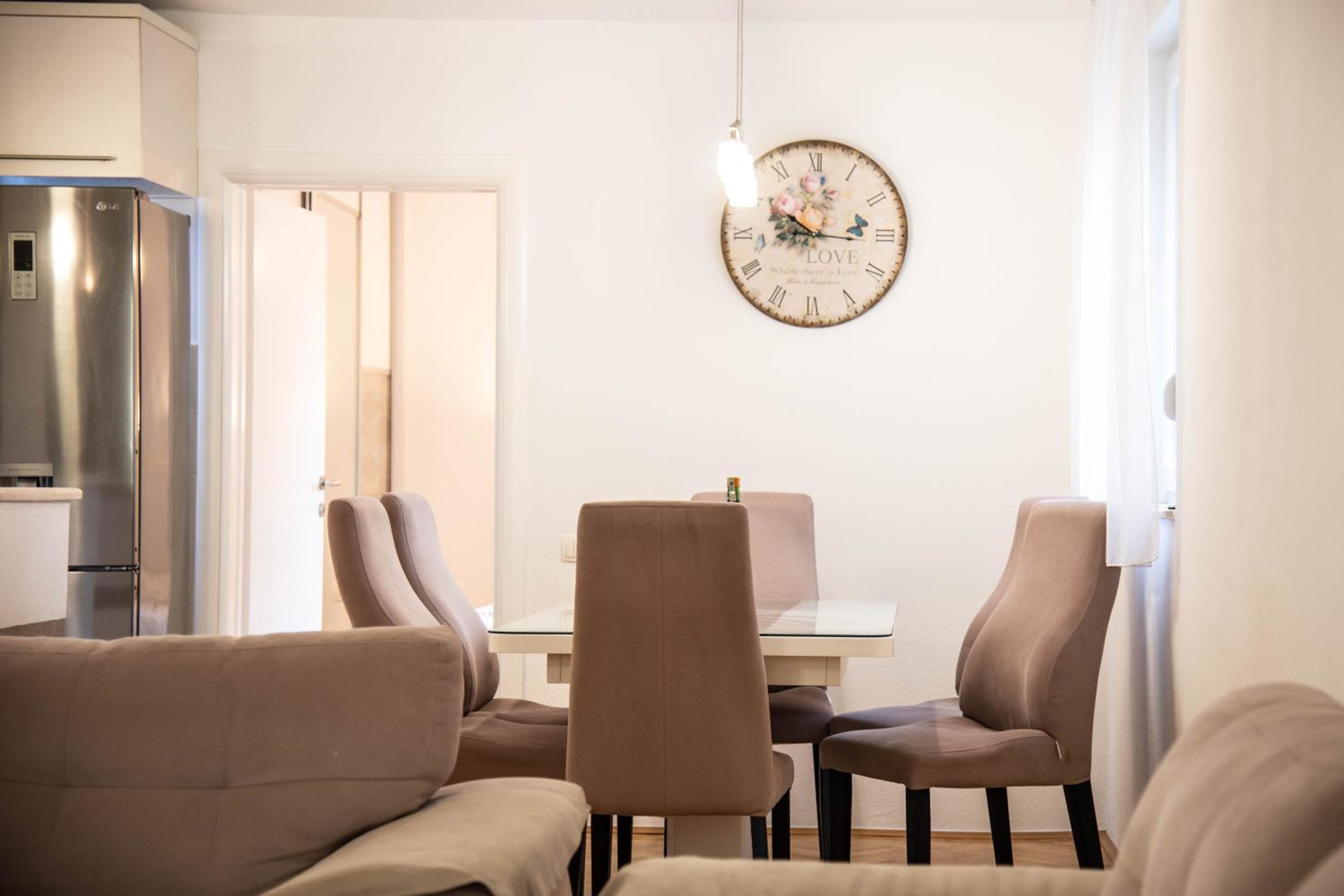 Lux Family Apartment KRUNA