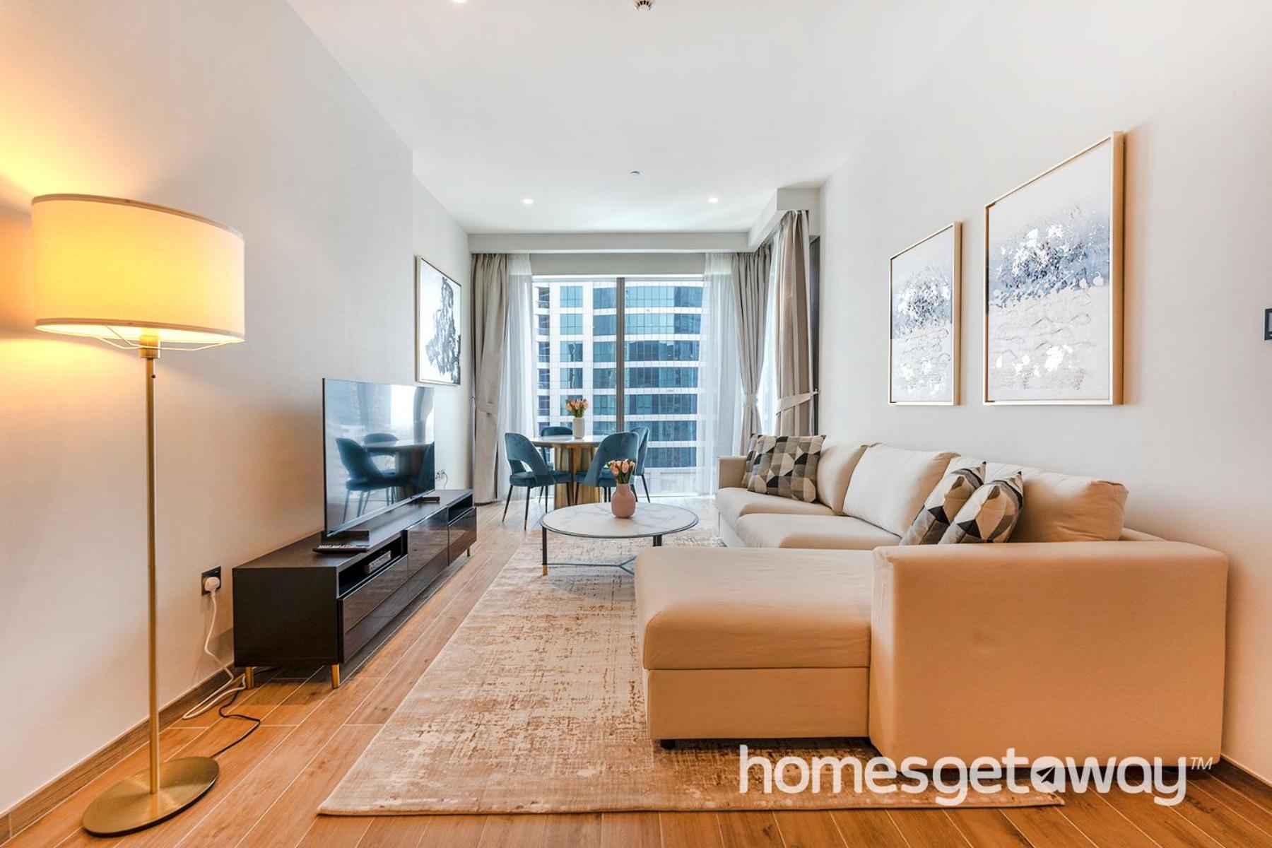 HomesGetaway -1BR Brand New Apartment in Jumeirah Living Marina Gate