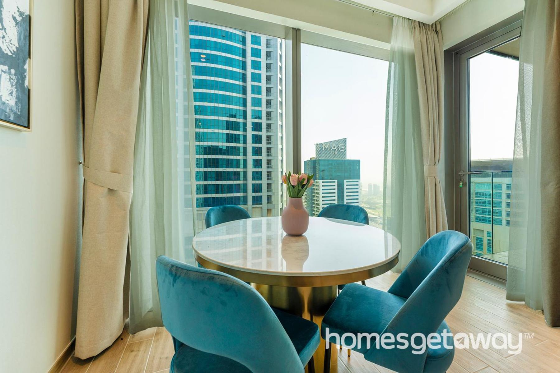 HomesGetaway -1BR Brand New Apartment in Jumeirah Living Marina Gate
