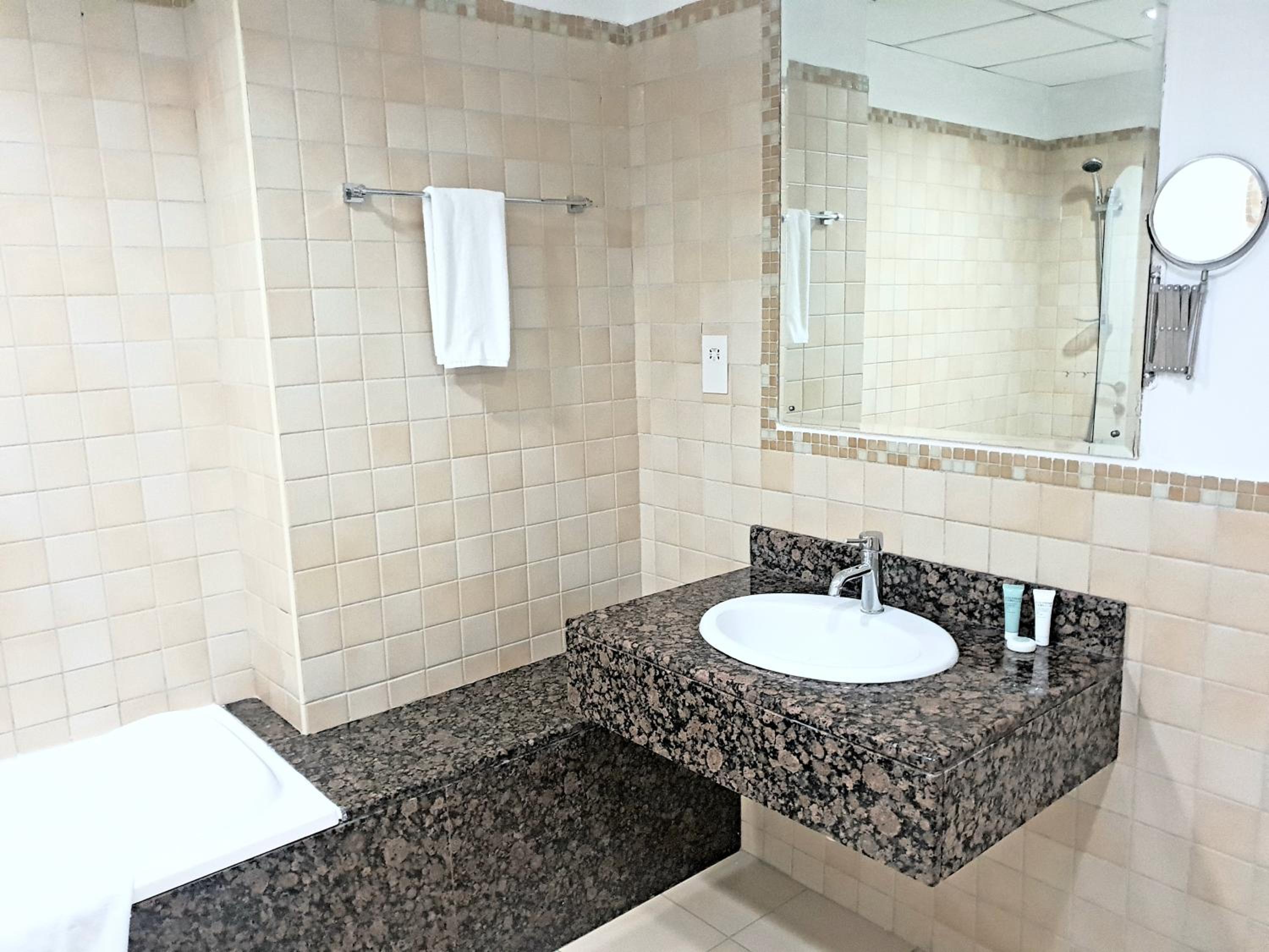 Modern Panoramic Sea View 3BR Apartment on JBR Walk