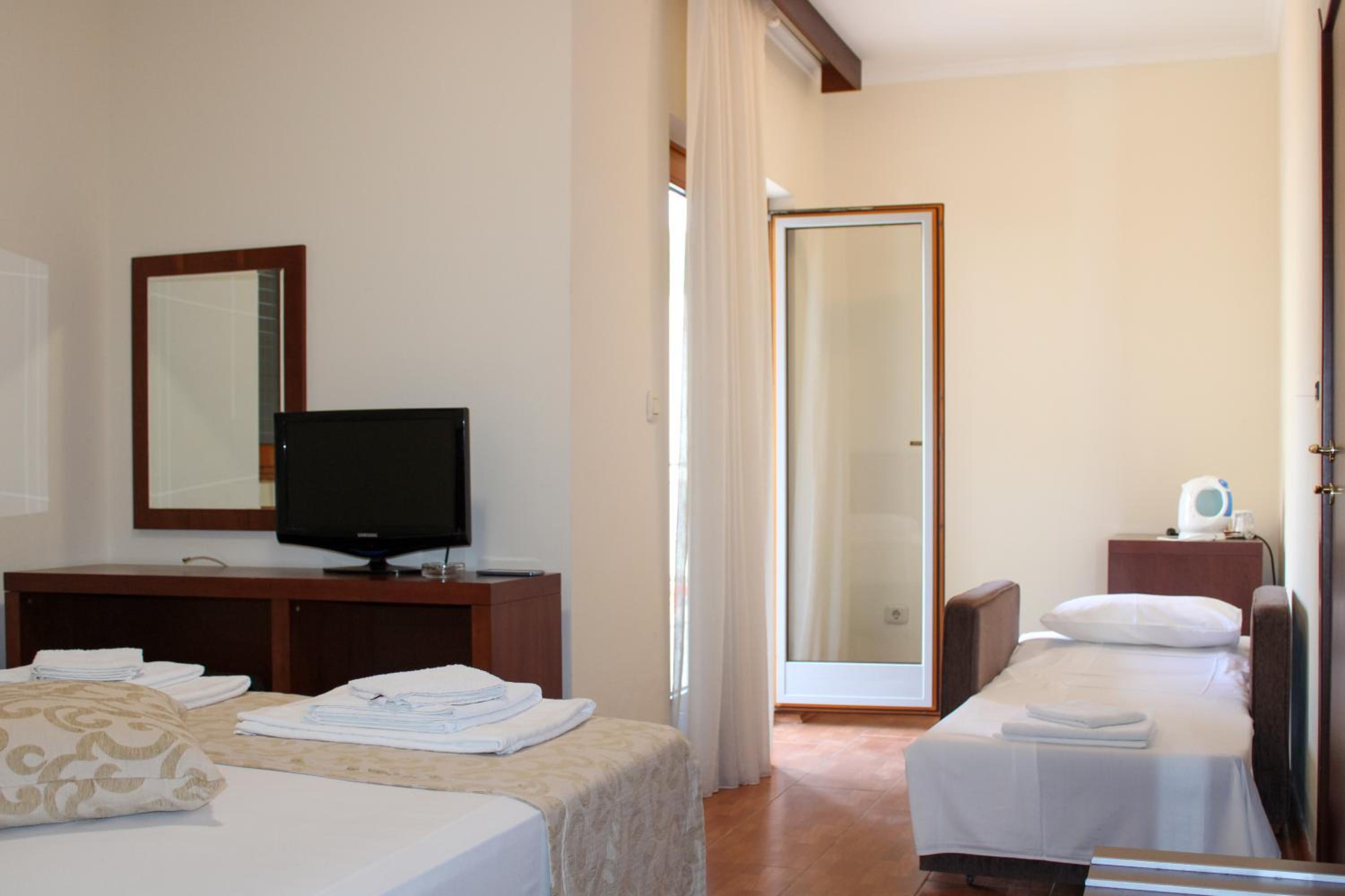Photo 27