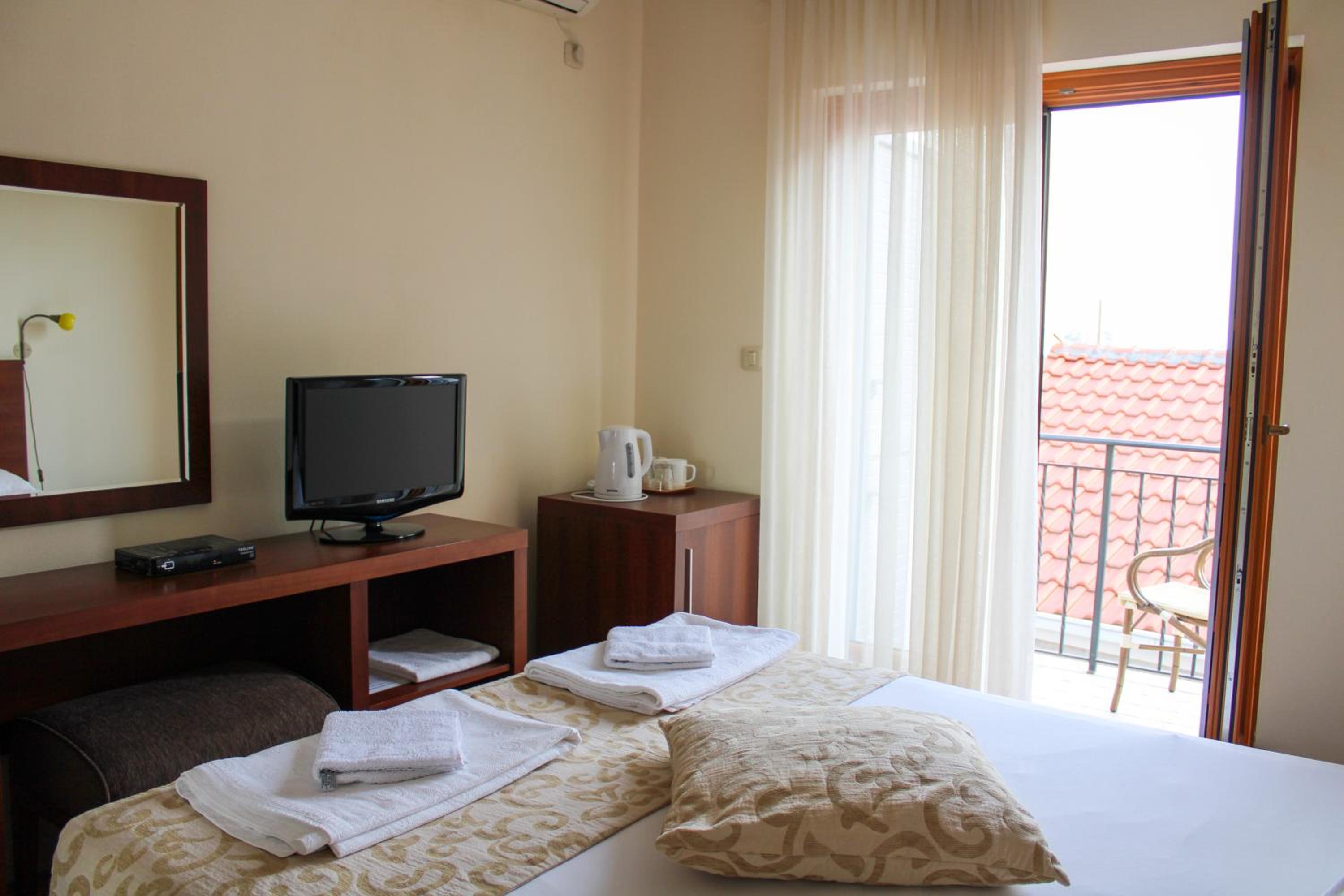 Photo 46