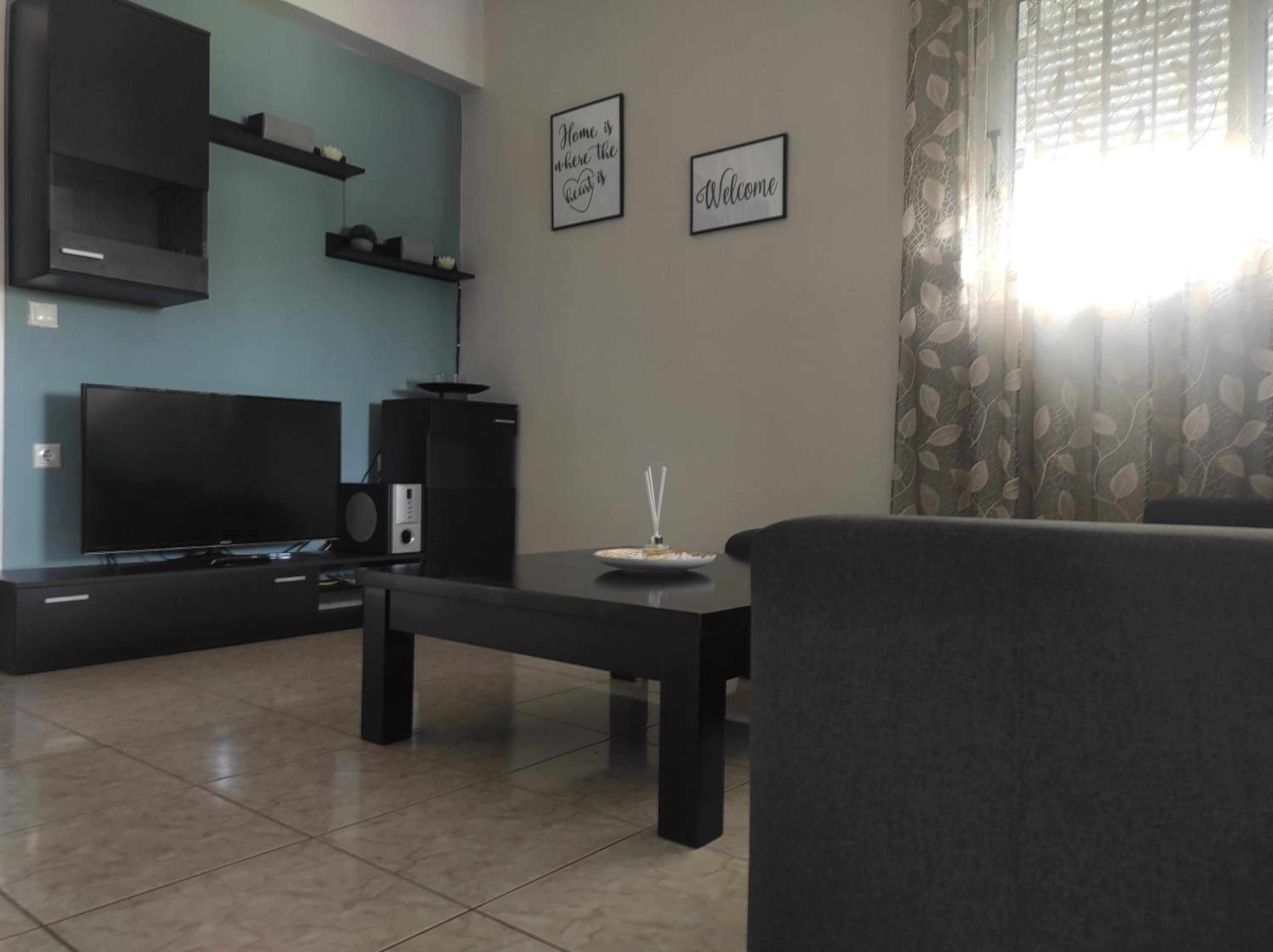 Nick The Greek Apartment view 5