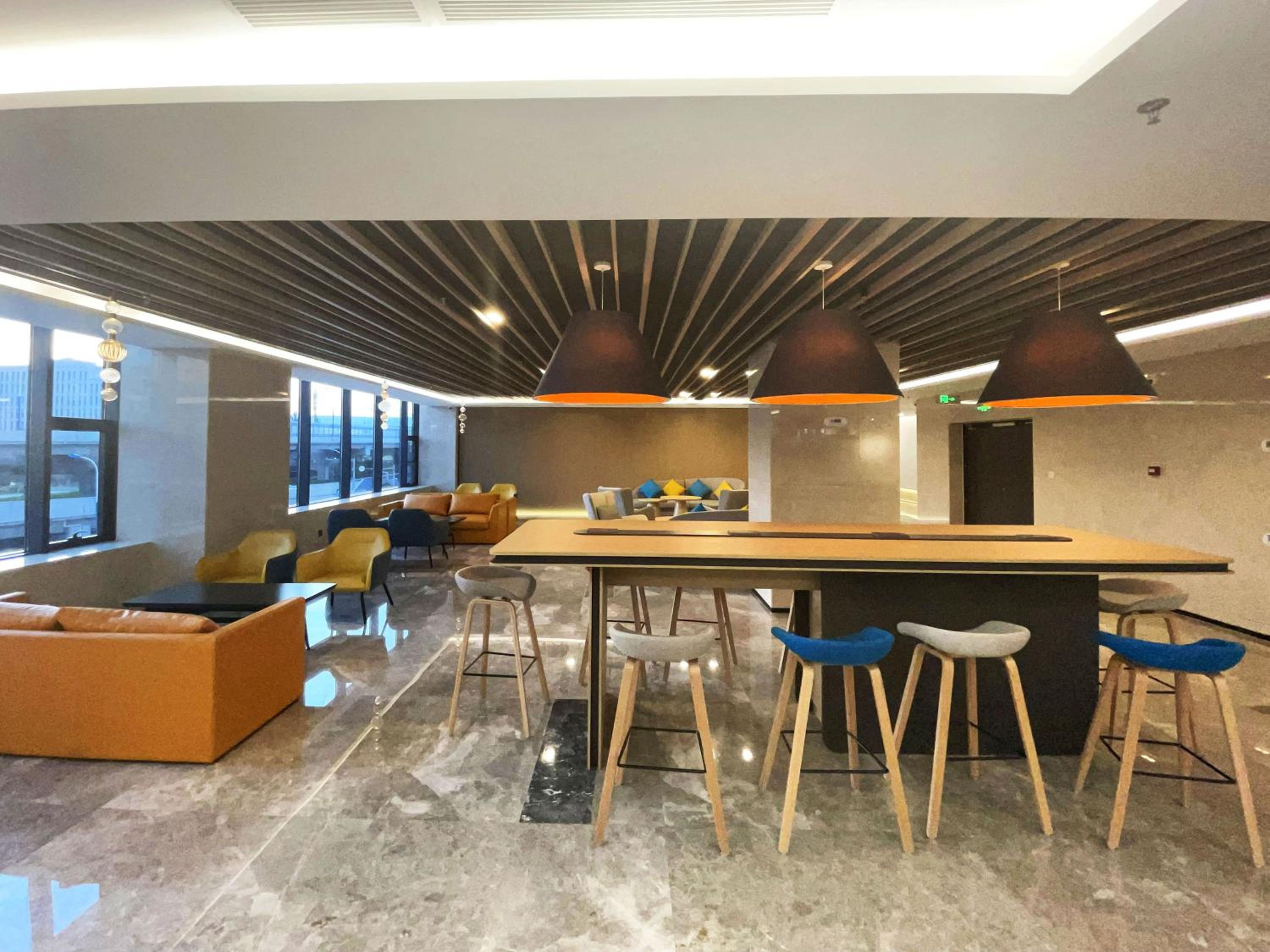 Hohhot Vacations - Holiday Inn Express Hohhot East Station, an IHG Hotel - Property Image 11