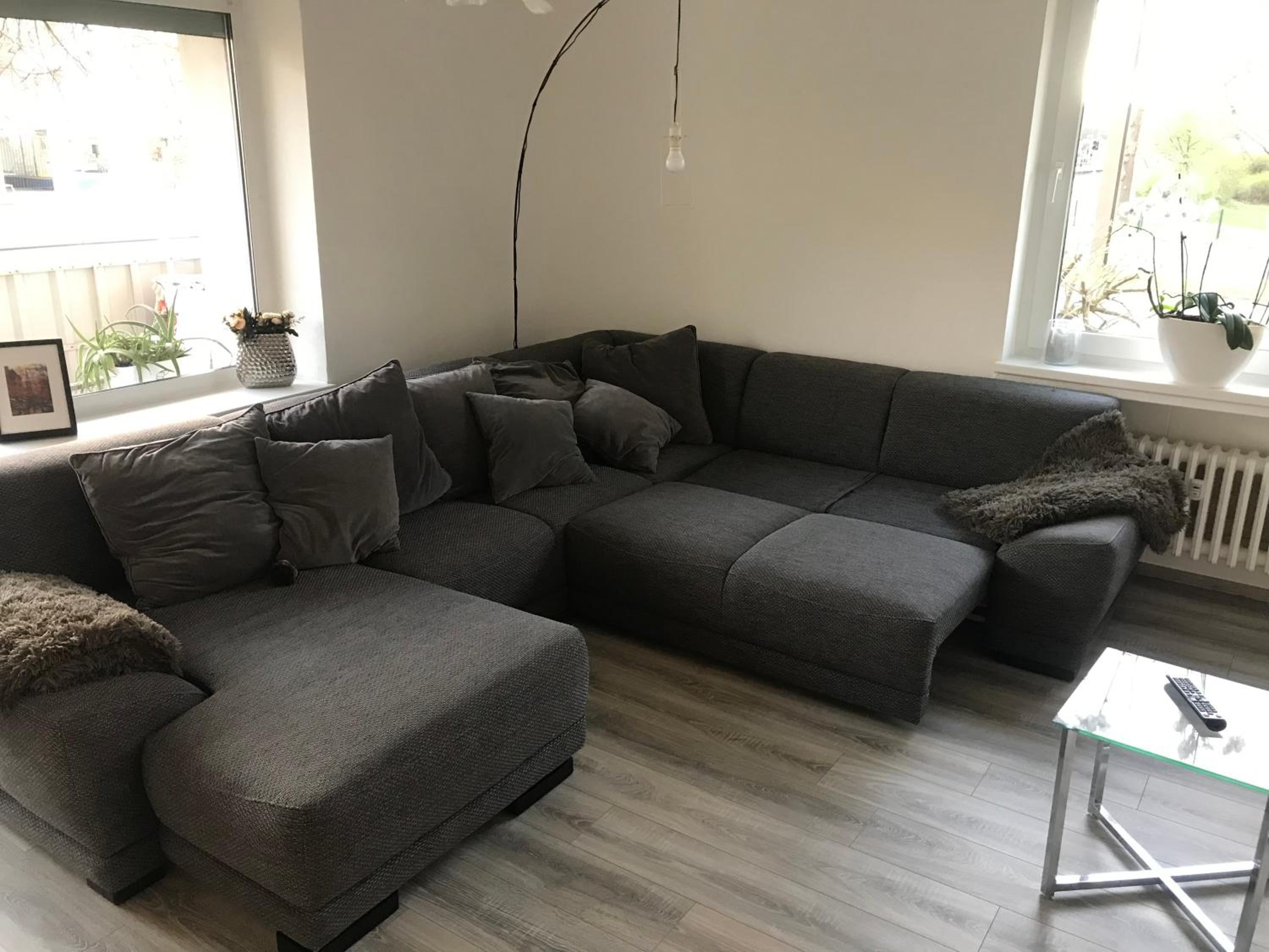 3. 5 min to HANNOVER MESSE FAIR GROUND PRETTY 2 ROOM APARTMENT