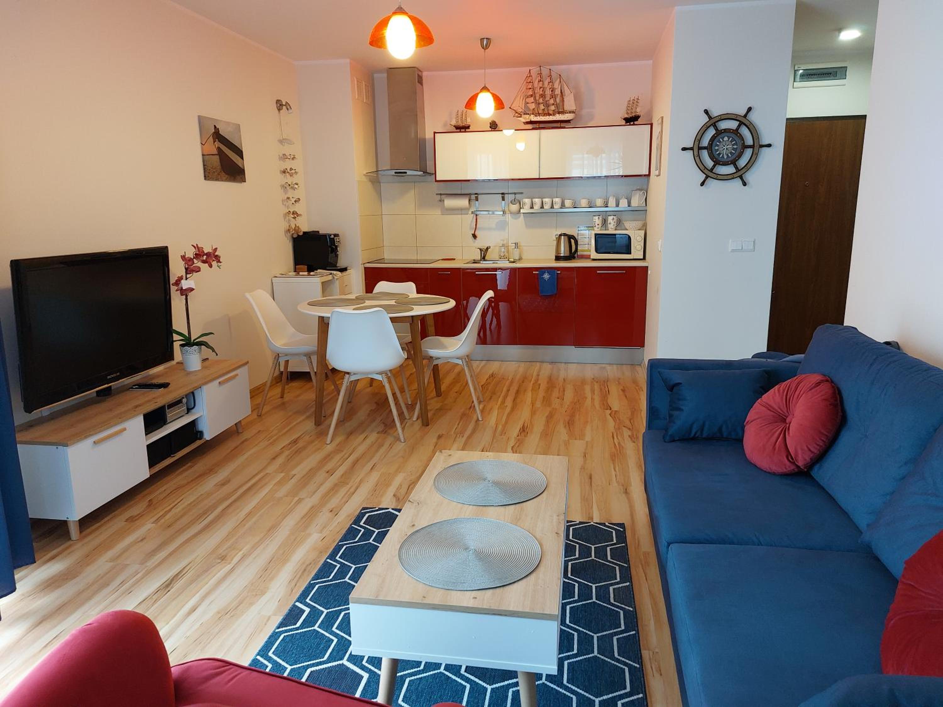 9 APARTAMENT VILLA NORD - parking view 3