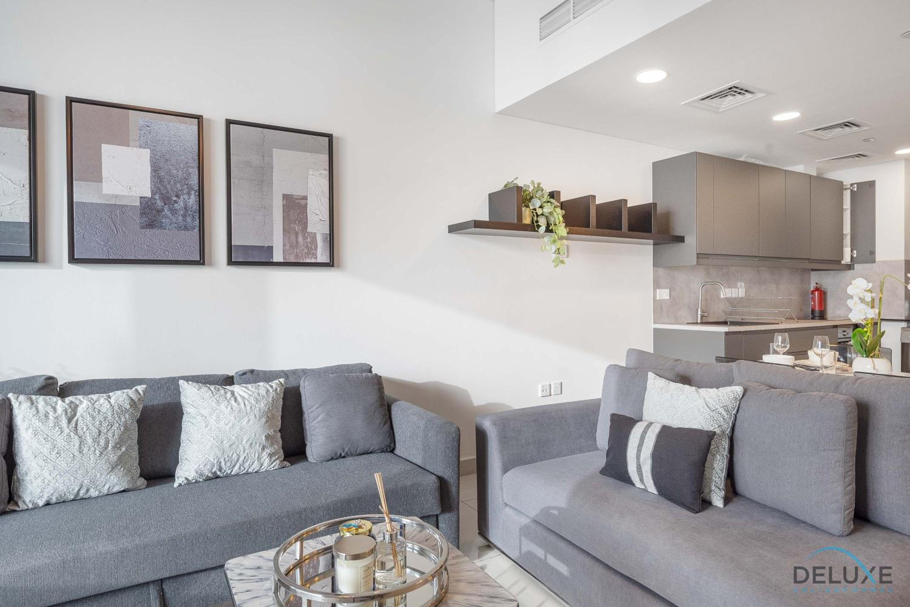 Scenic 1BR at Ocean Heights Dubai Marina by Deluxe Holiday Homes