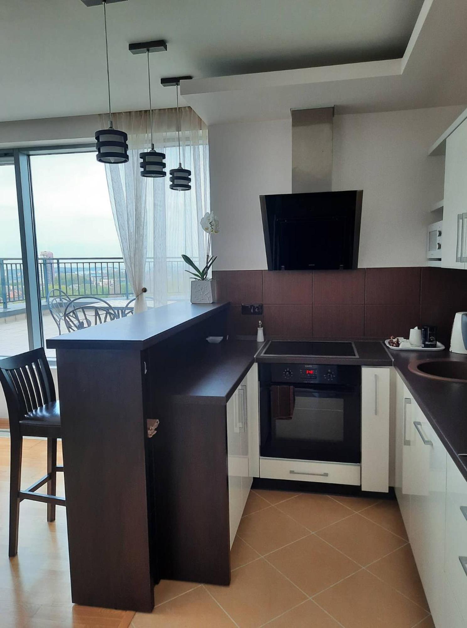 Sunset Terrace Apartment