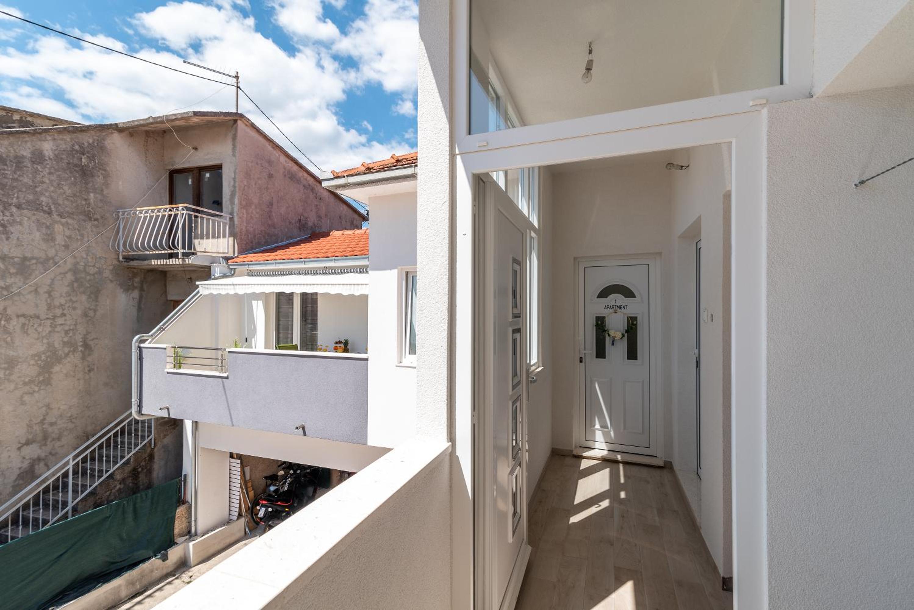 Apartment Roko view 3
