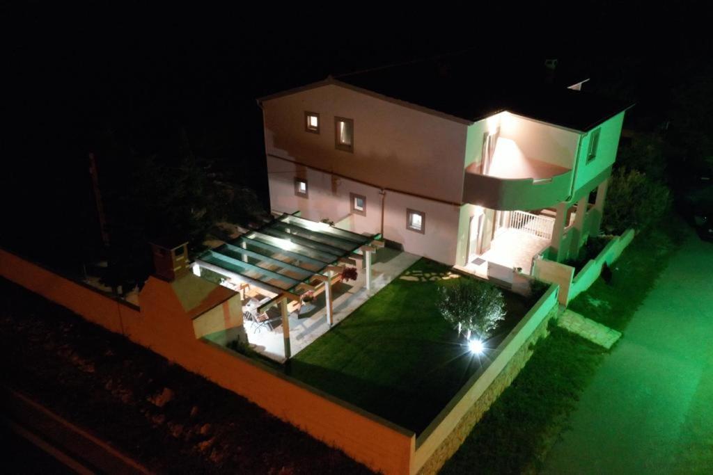 Apartman Školj