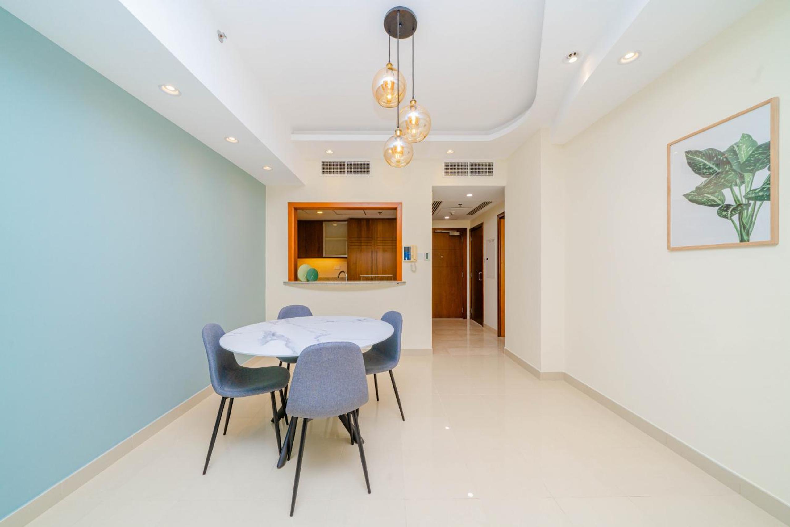 ALH Vacay - 2 Bedrooms in Downtown Dubai