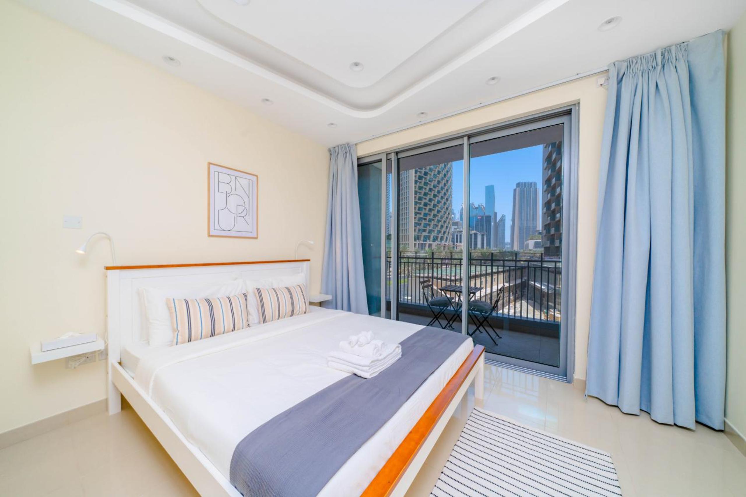 ALH Vacay - 2 Bedrooms in Downtown Dubai