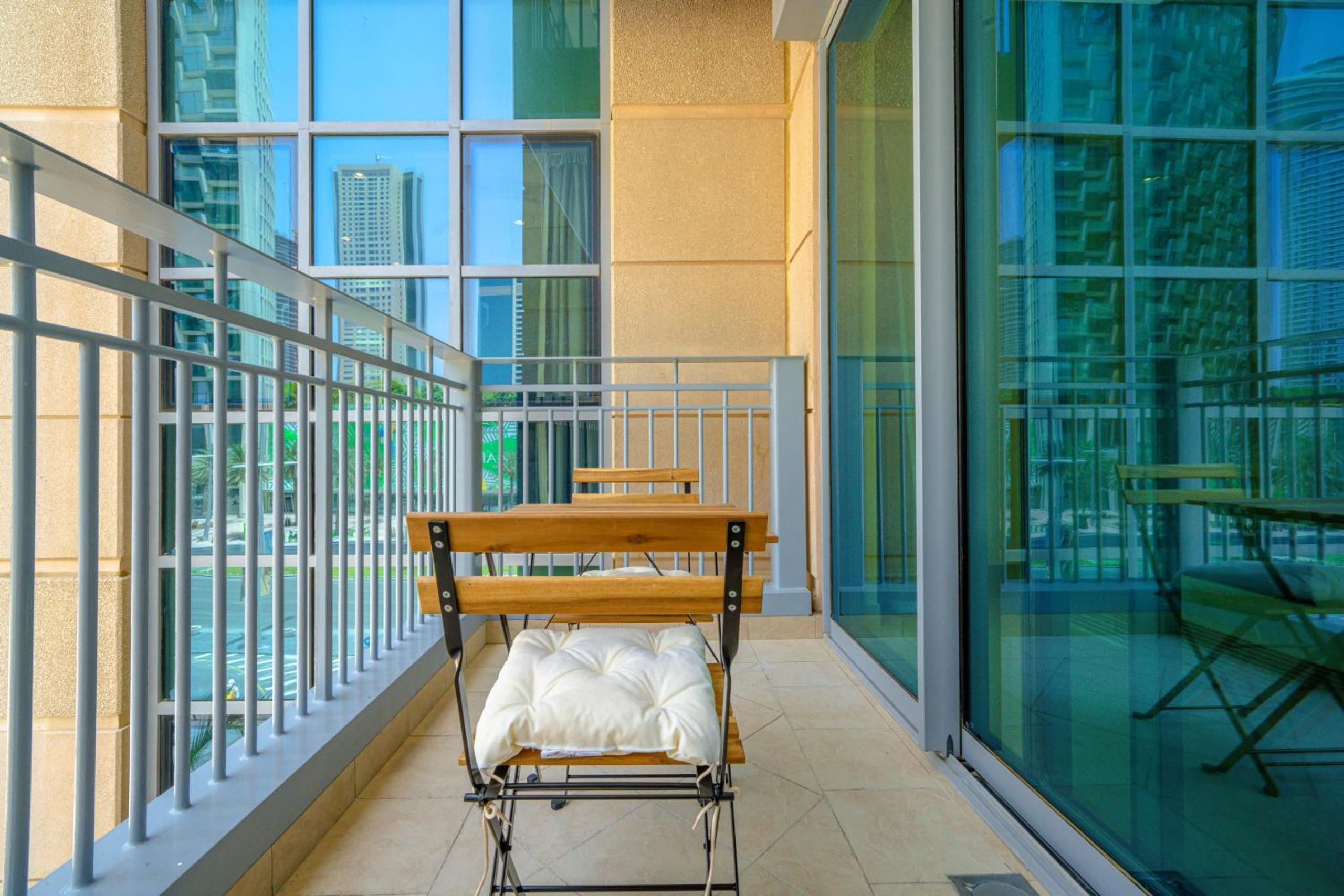 ALH Vacay - 2 Bedrooms in Downtown Dubai