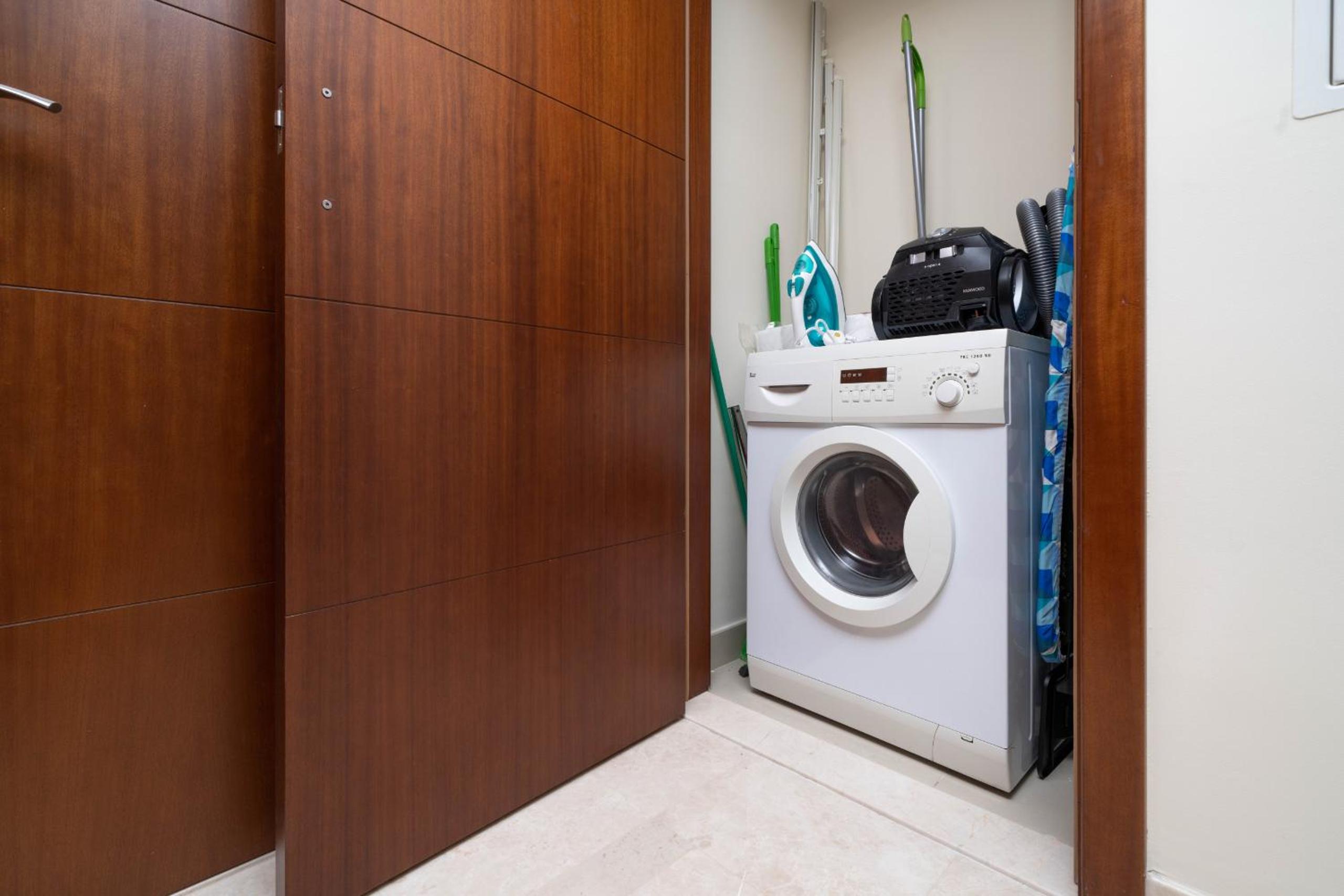 ALH Vacay - 2 Bedrooms in Downtown Dubai
