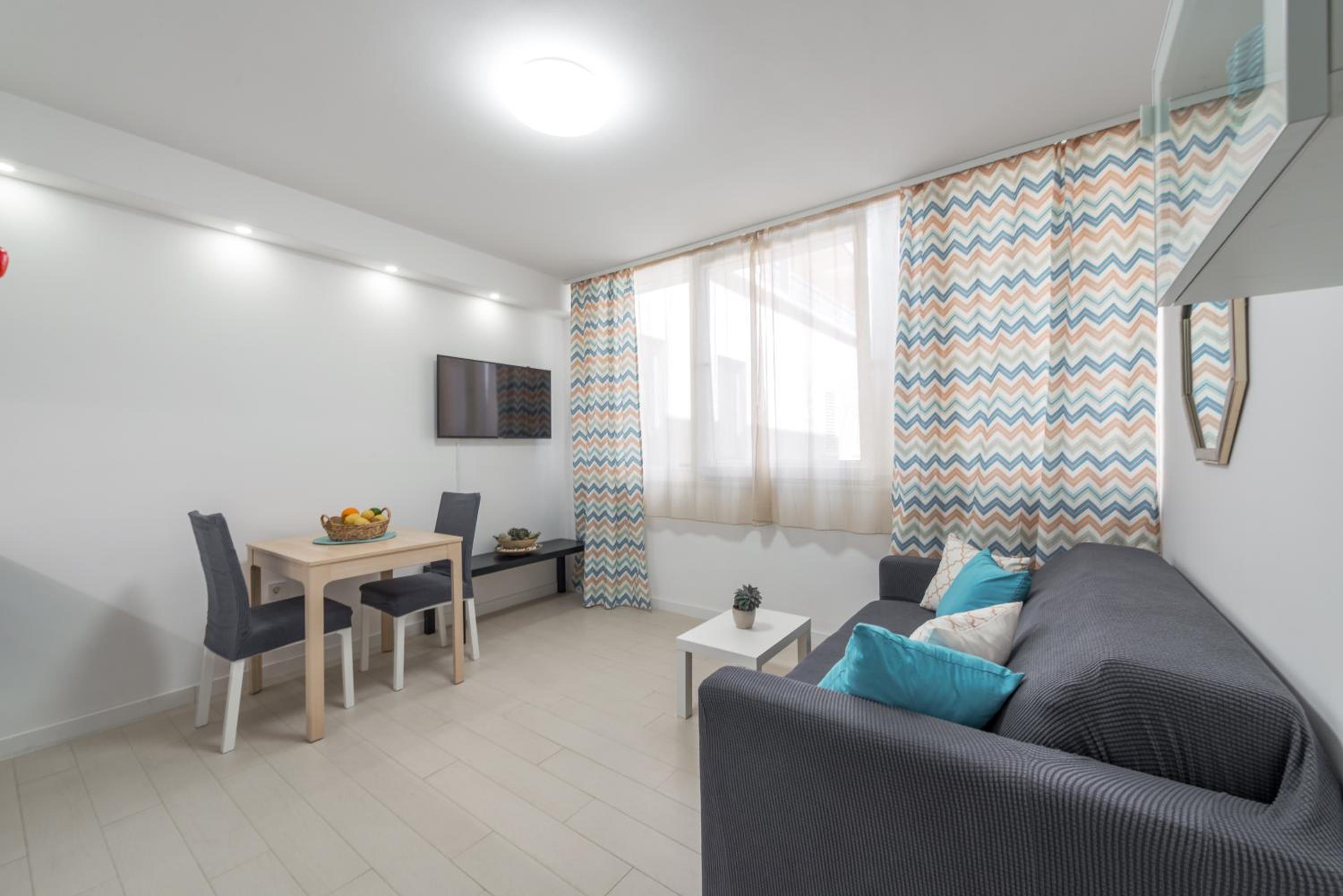 ''DiDu Studio'' 20 min walk to Old town