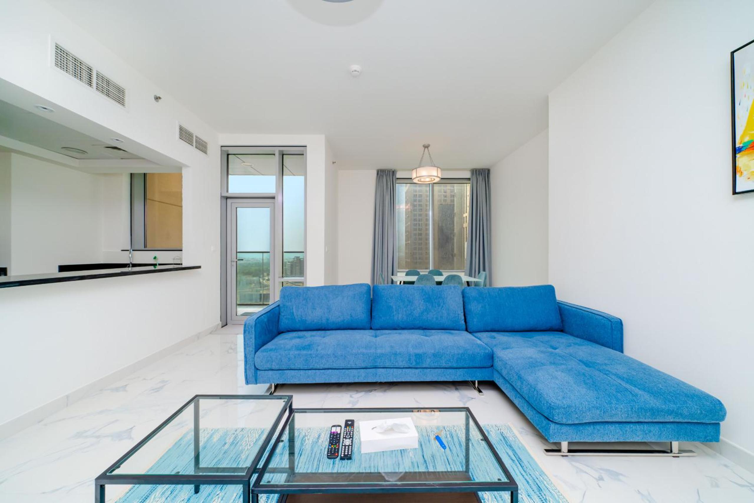 ALH Vacay - High Floor 2 Bedrooms in Al Habtoor