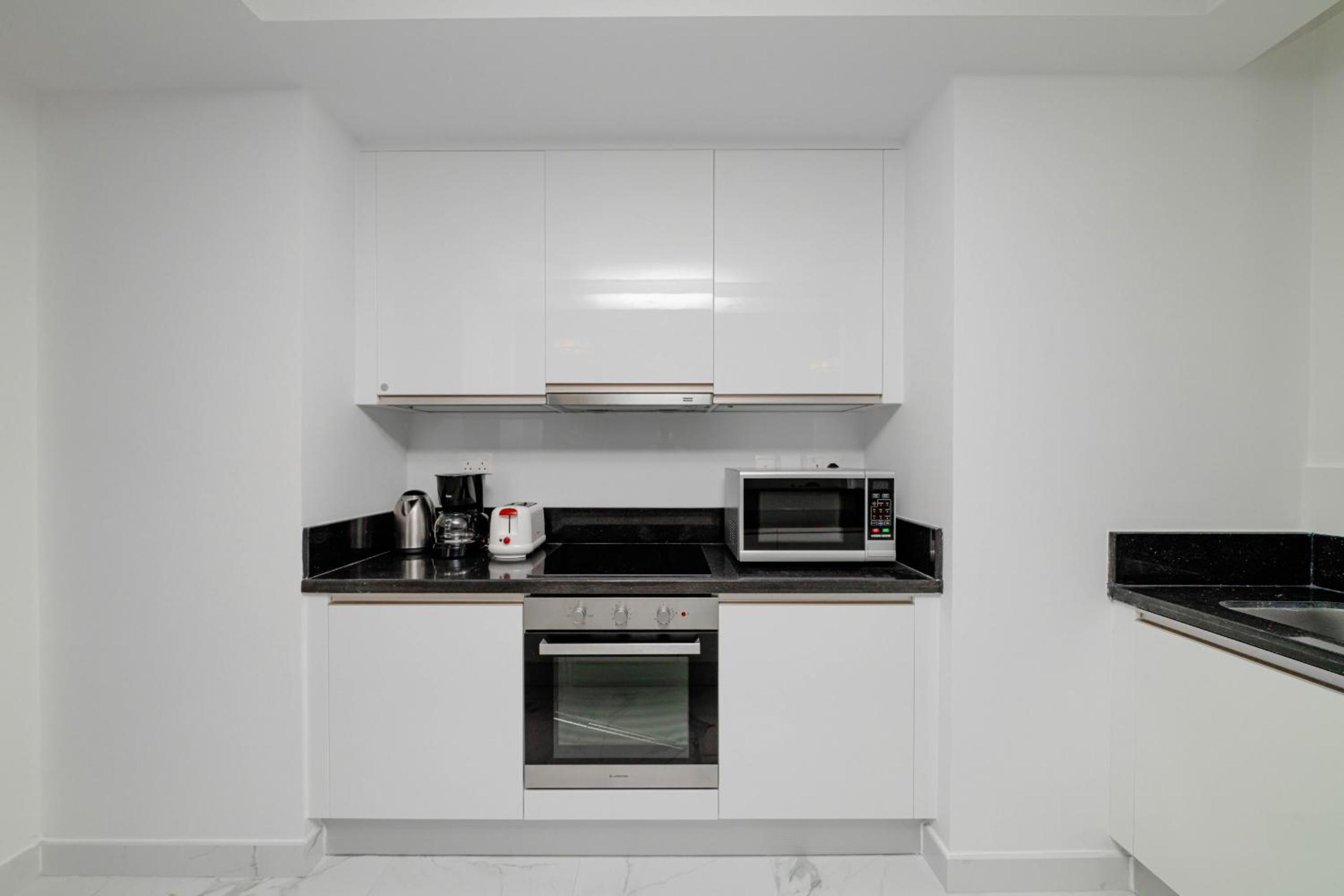 ALH Vacay - High Floor 2 Bedrooms in Al Habtoor