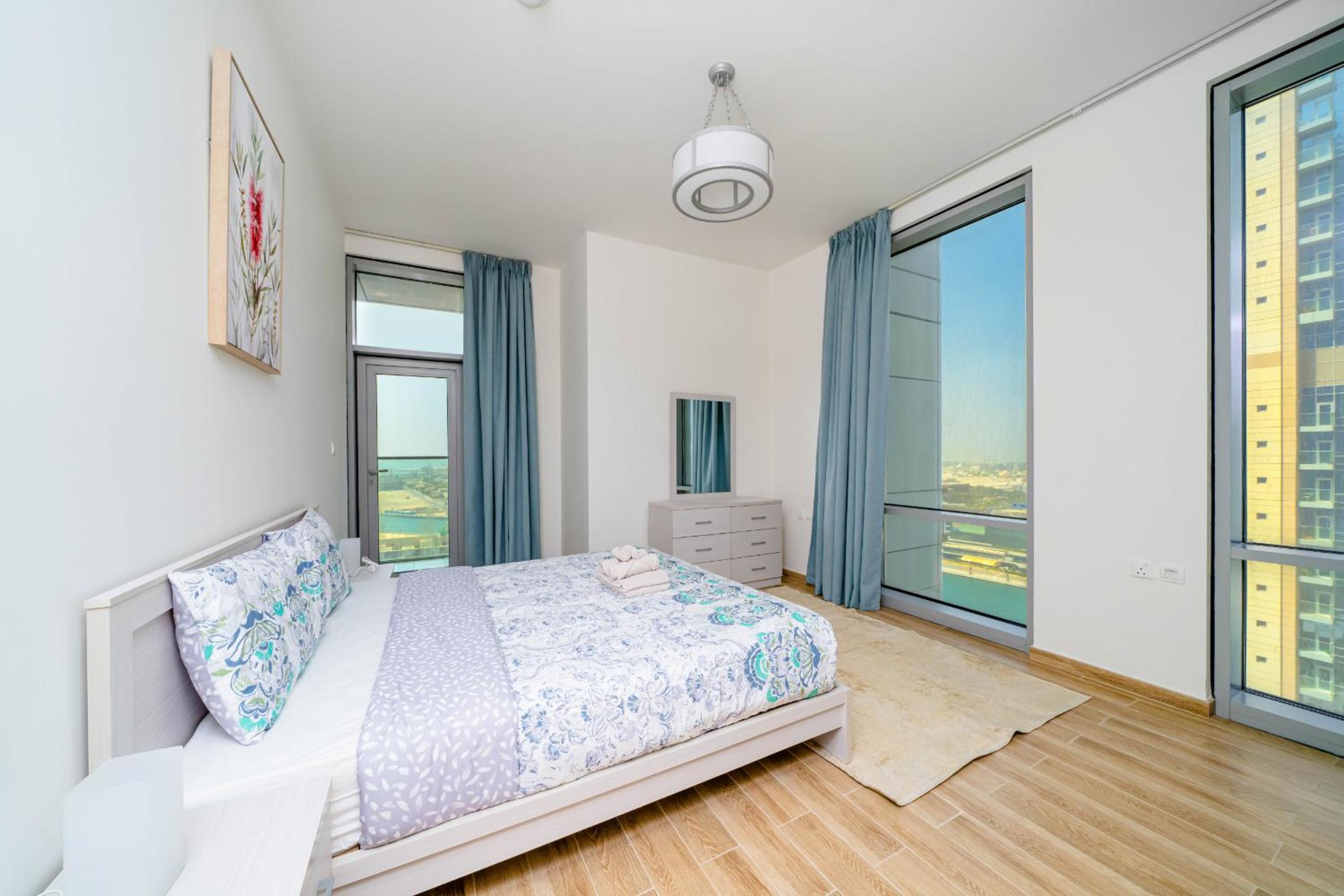 ALH Vacay - High Floor 2 Bedrooms in Al Habtoor