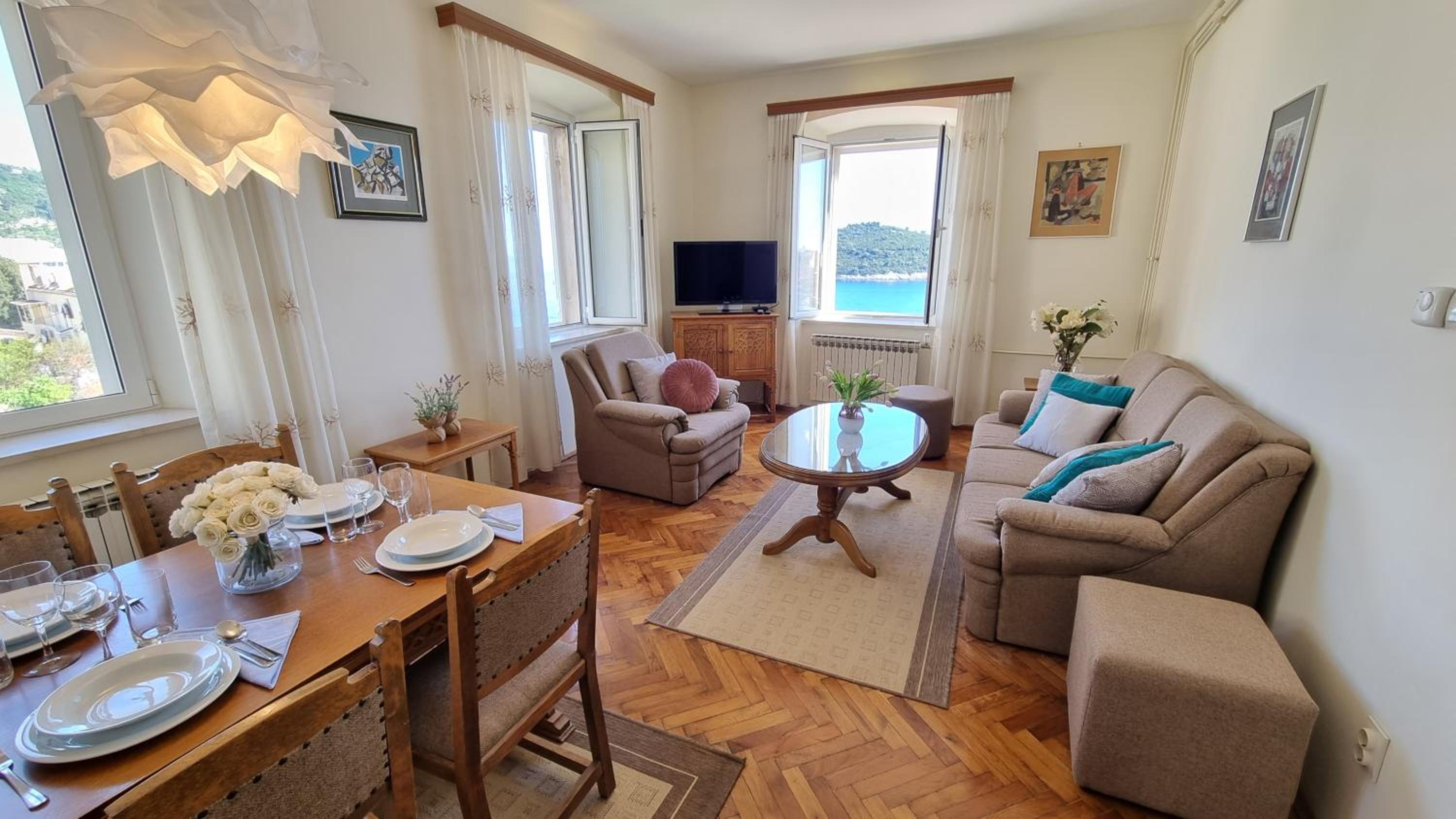Primavera Apartment