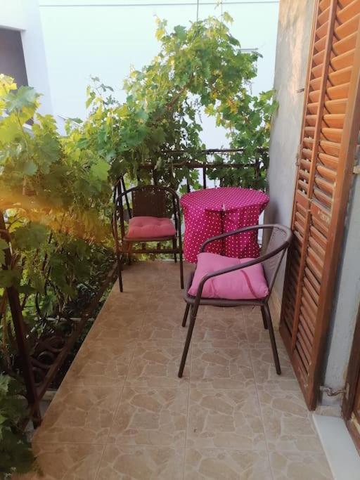 Apartments Vedrana view 5