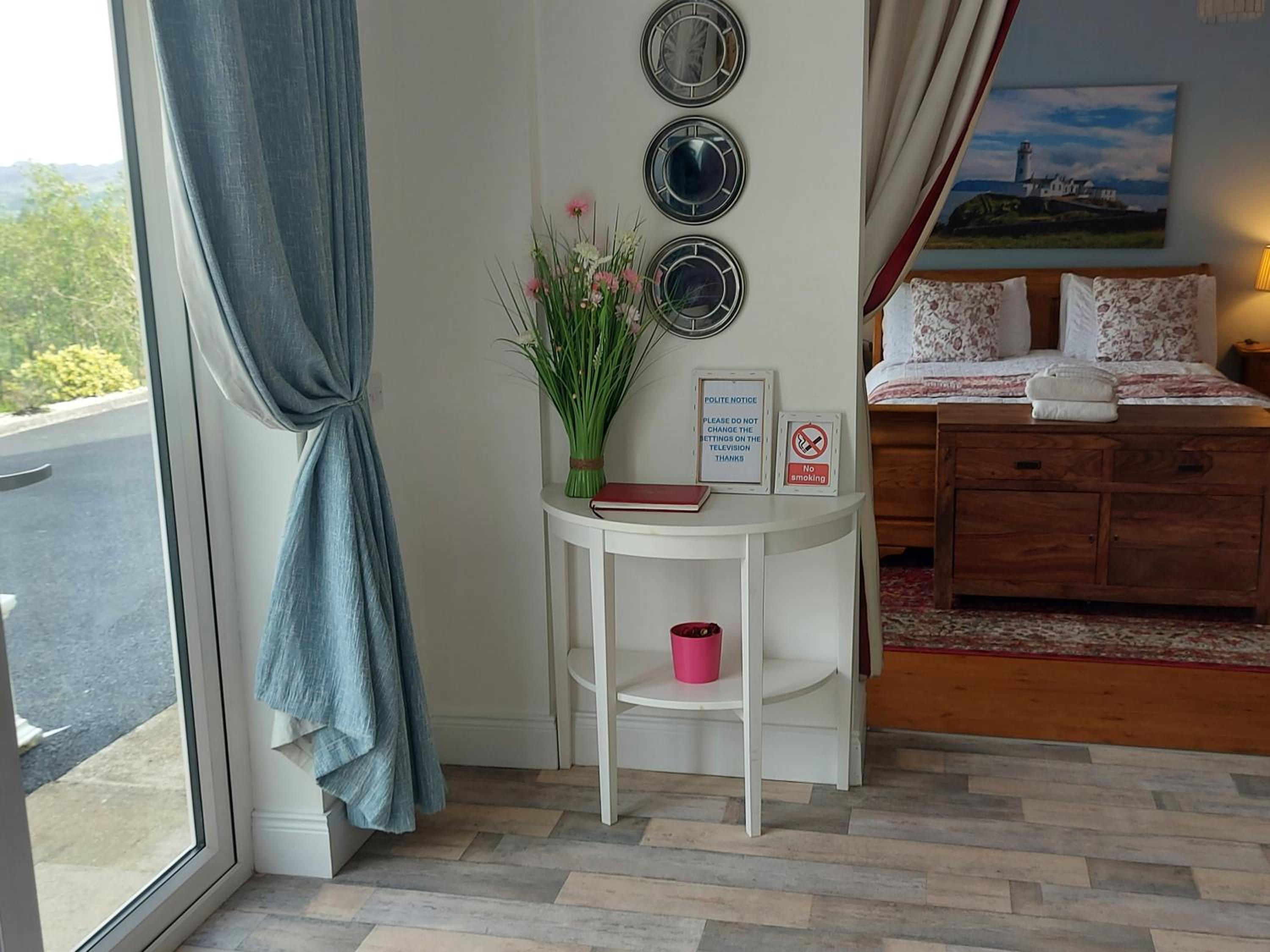 Bunlin Heights Self Catering Studio