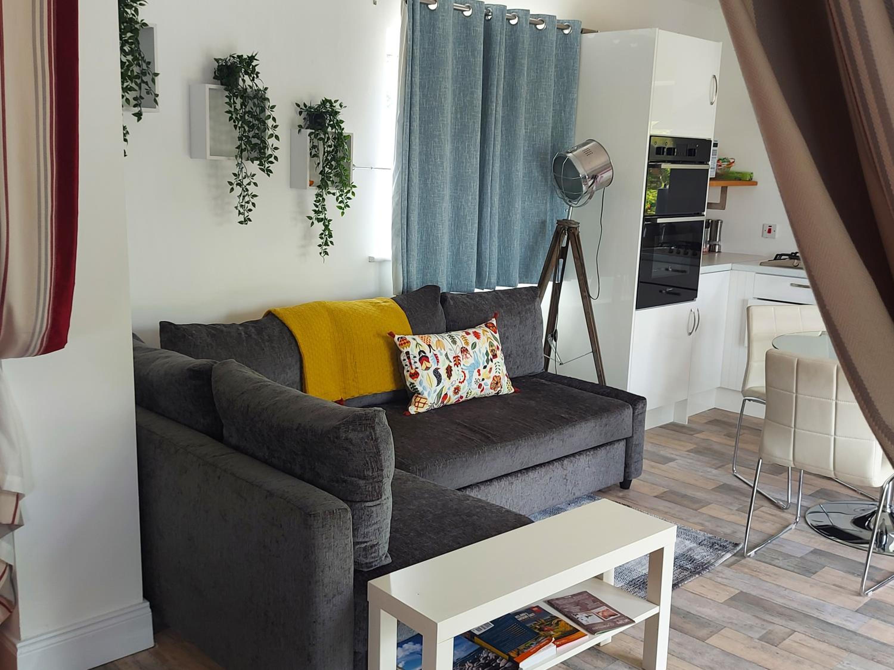 Bunlin Heights Self Catering Studio