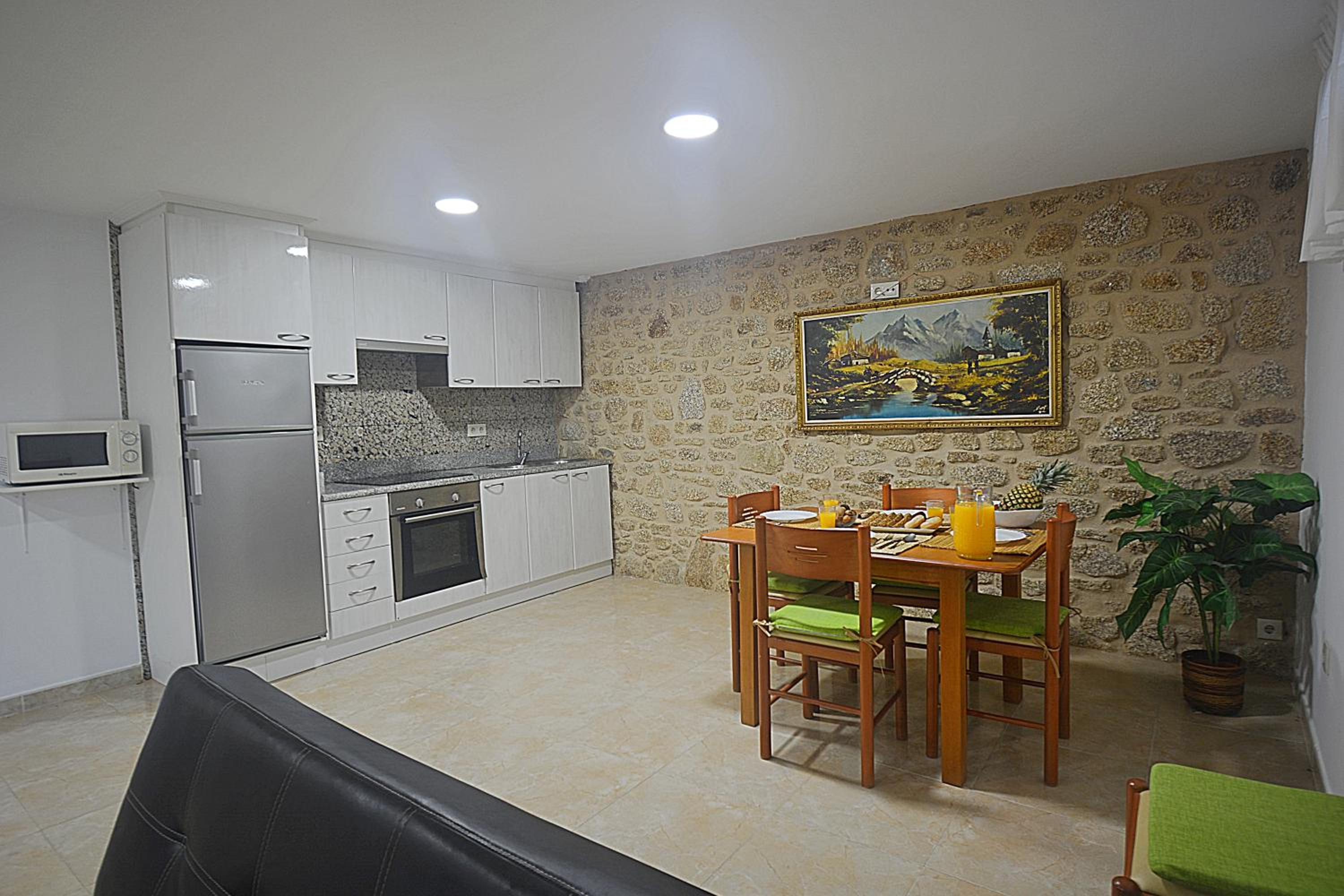 Photo 102