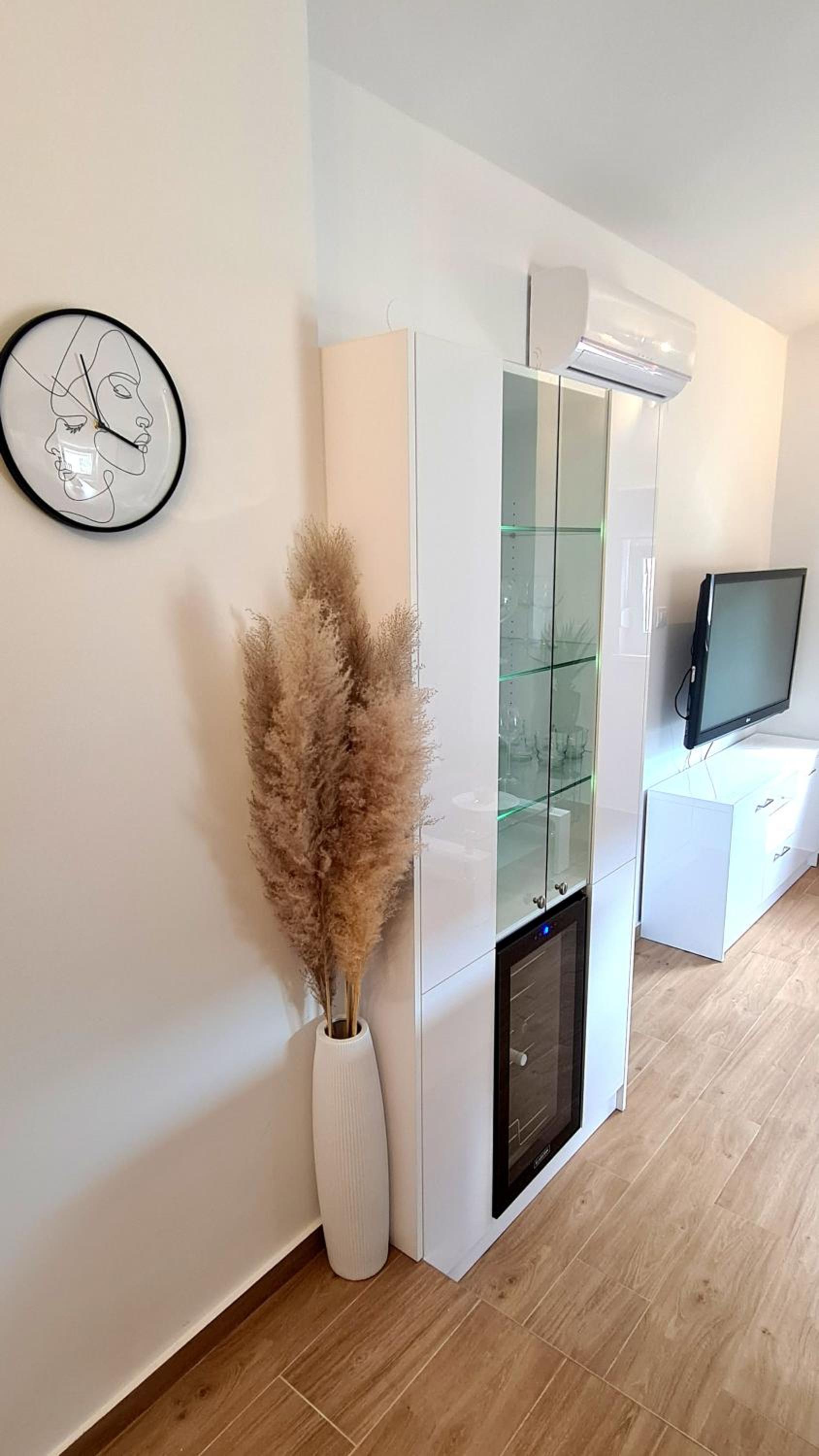 Family Oasis apartment Zukve view 5