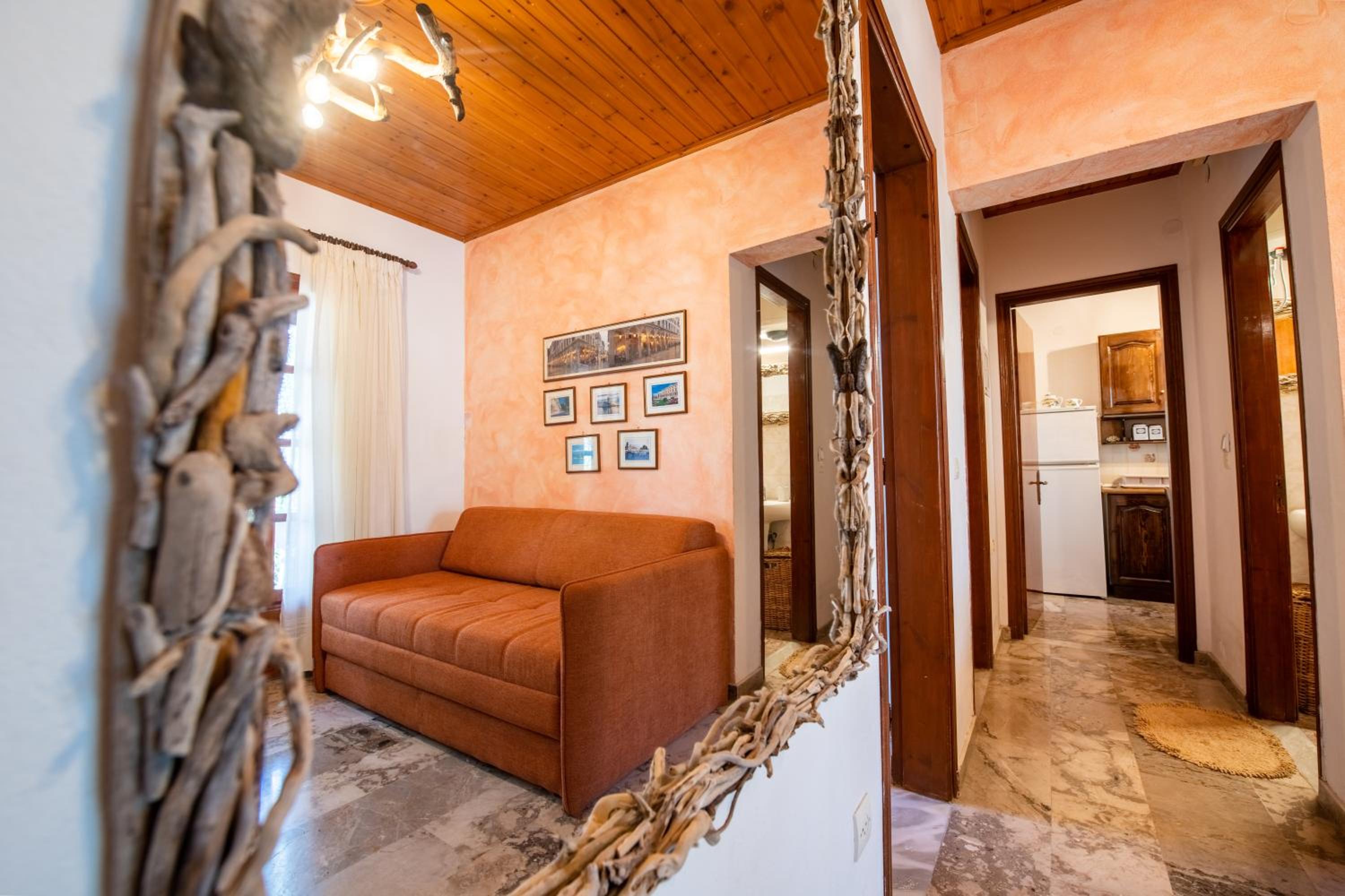 Villa Yiannitsis-Harmony In The Flowers, Acharavi Beach