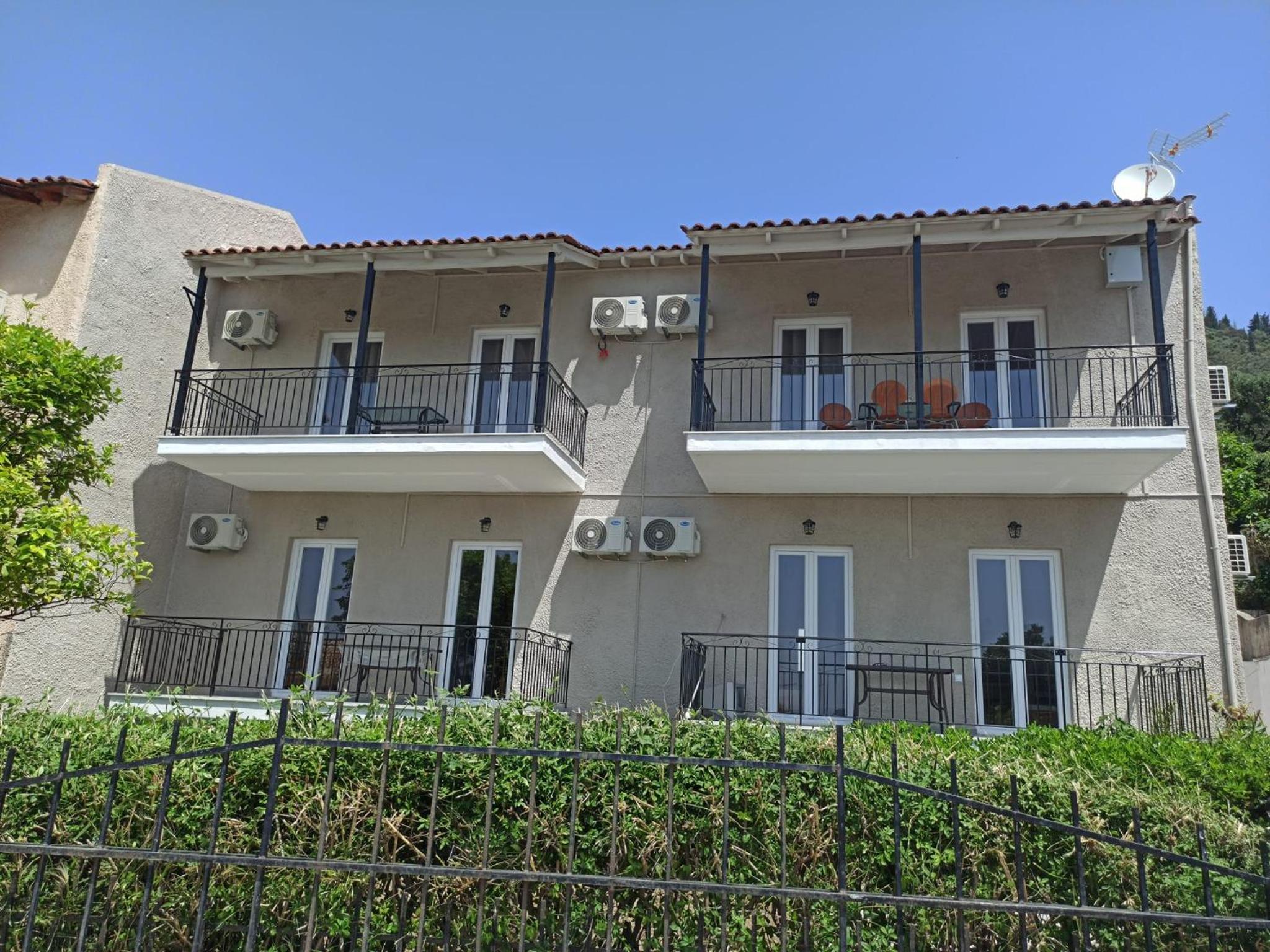 Paradiso Aparthotel
