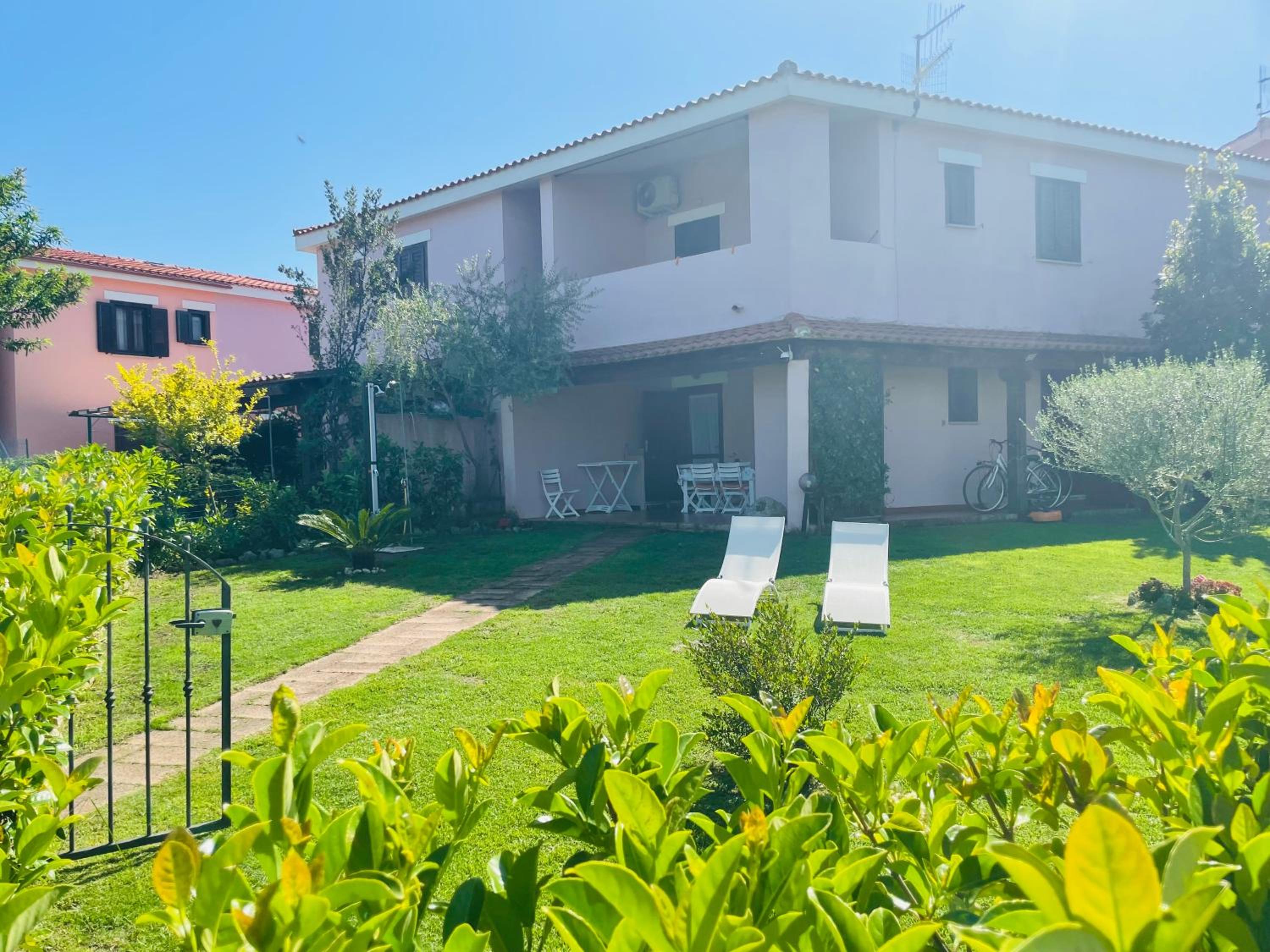 Casa Vacanza Li Menduli San Teodoro photo 2