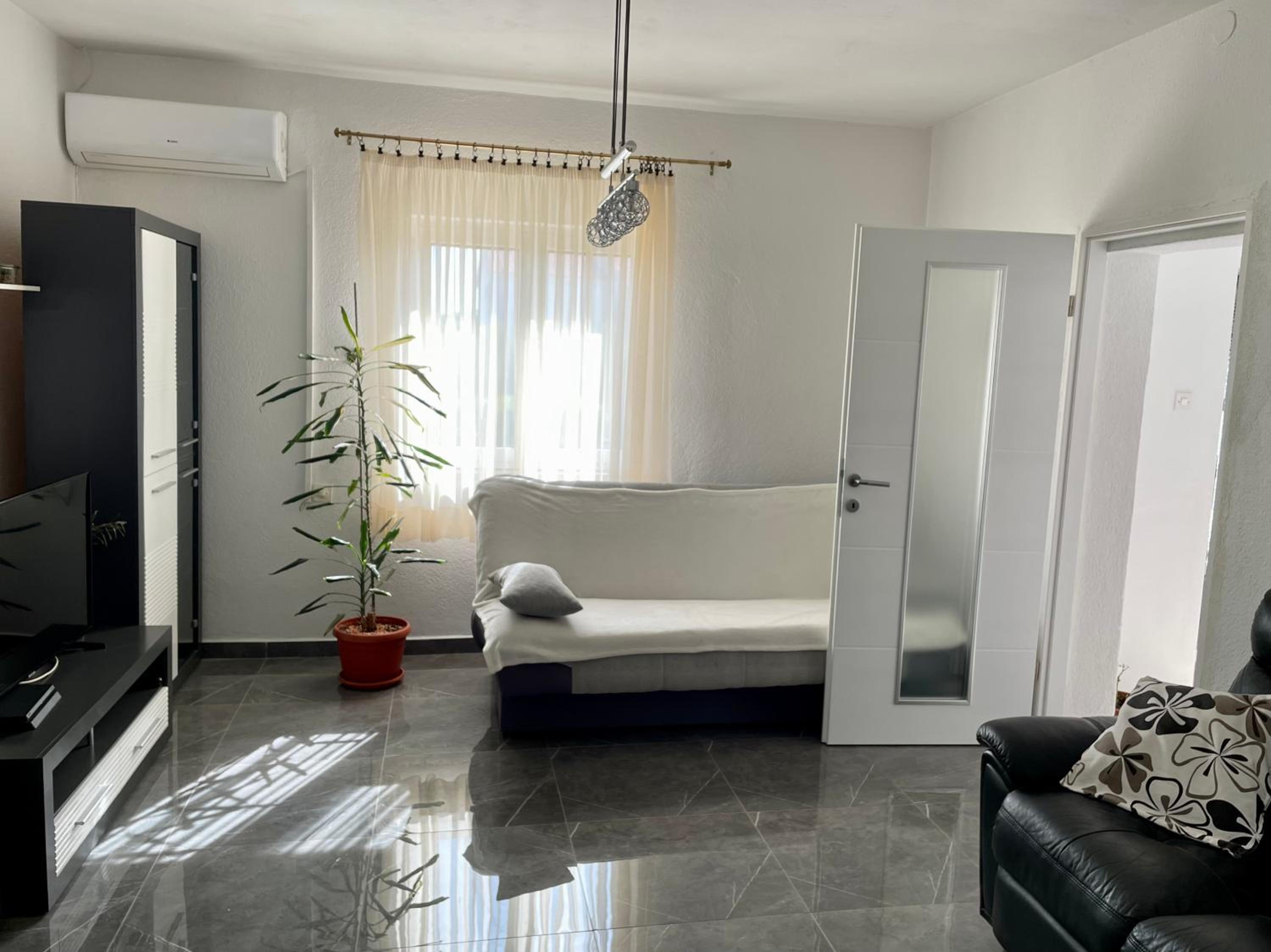 Apartment Oblak photo 2