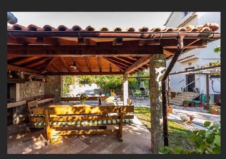 Apartmani Velnic 2 view 4