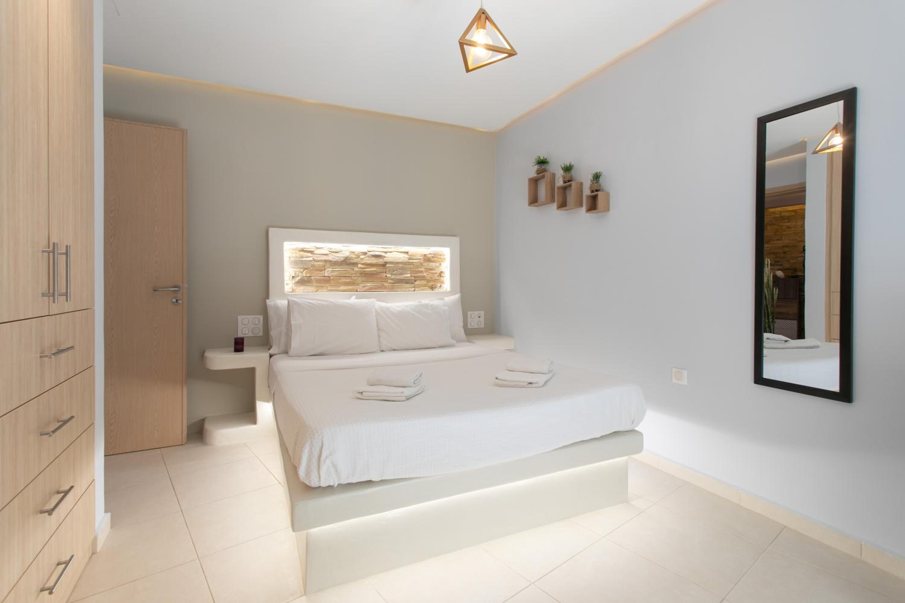 Aquarial Home