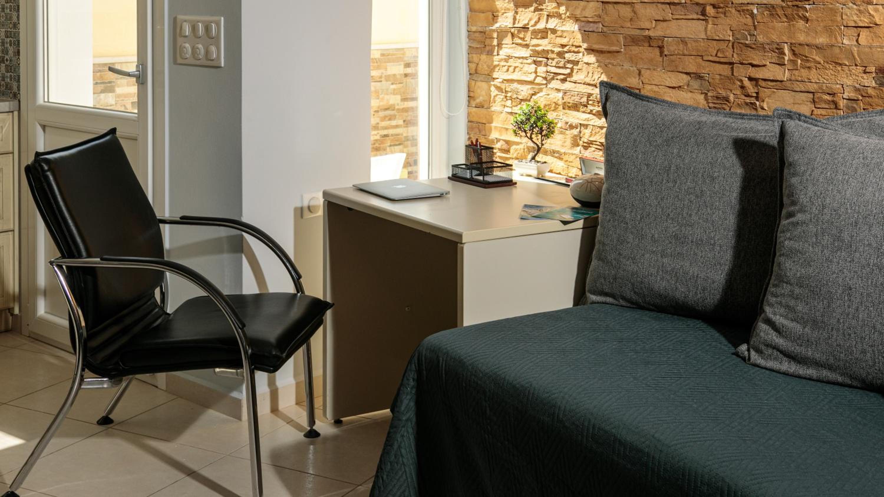 Aquarial Home