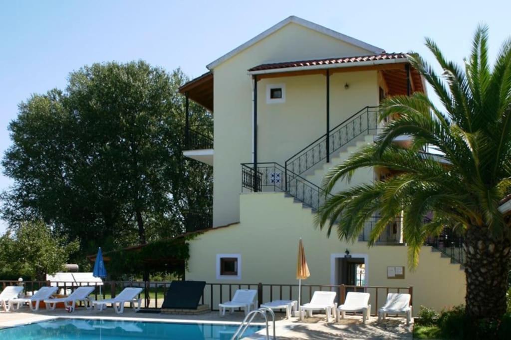 Villa Fondas Roda