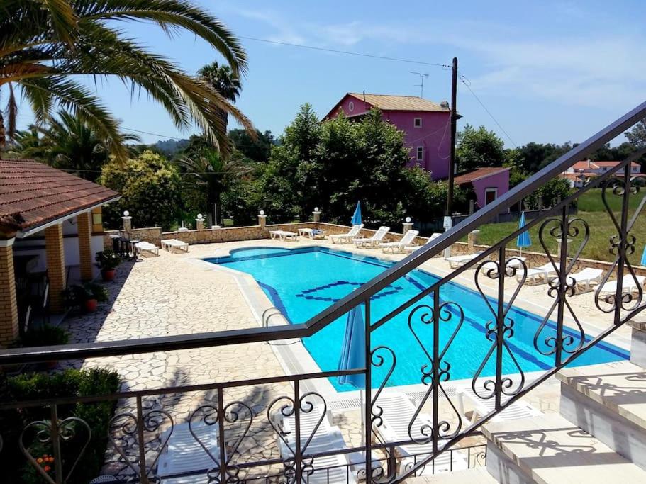 Villa Fondas Roda