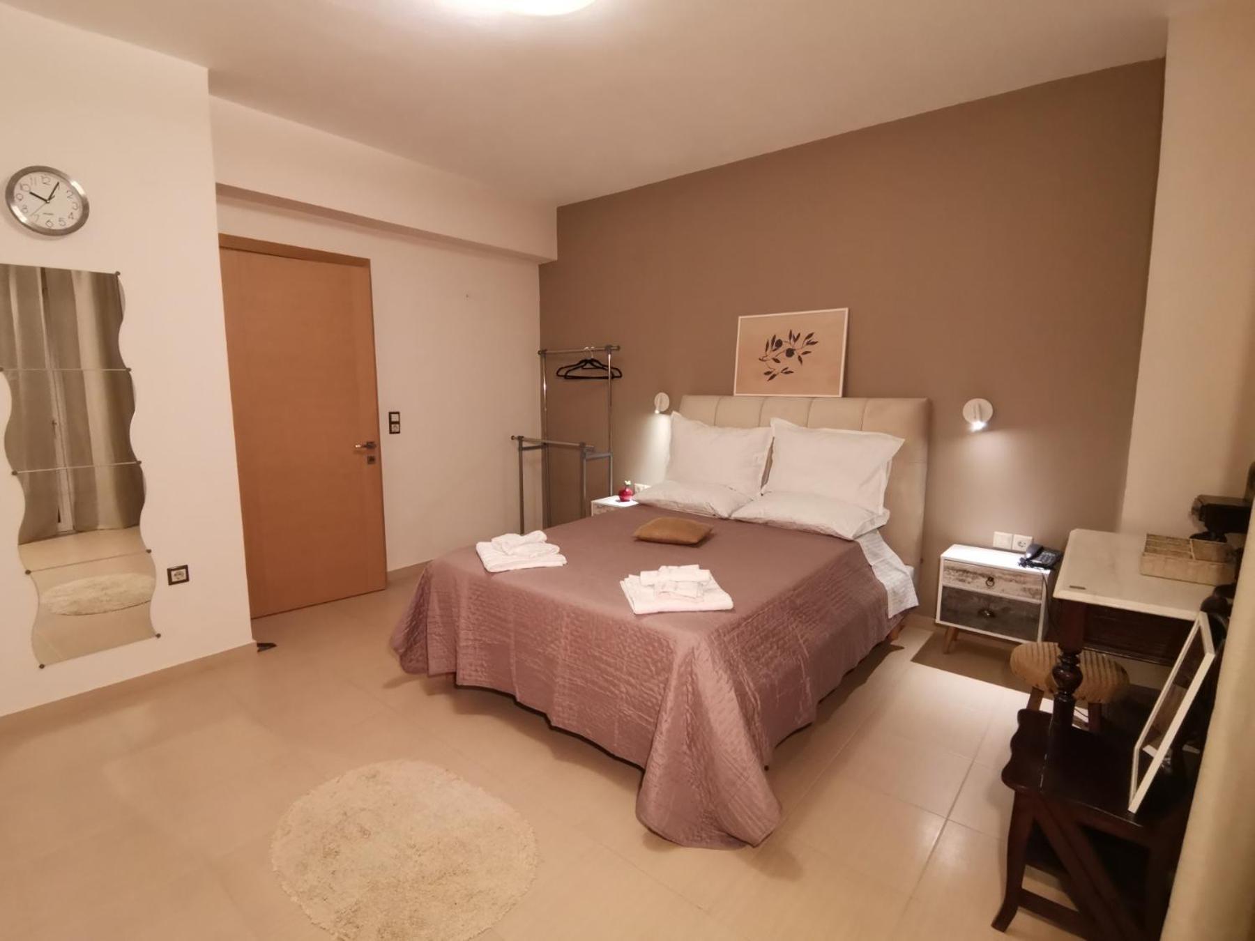 KEY POINT Town House photo 4