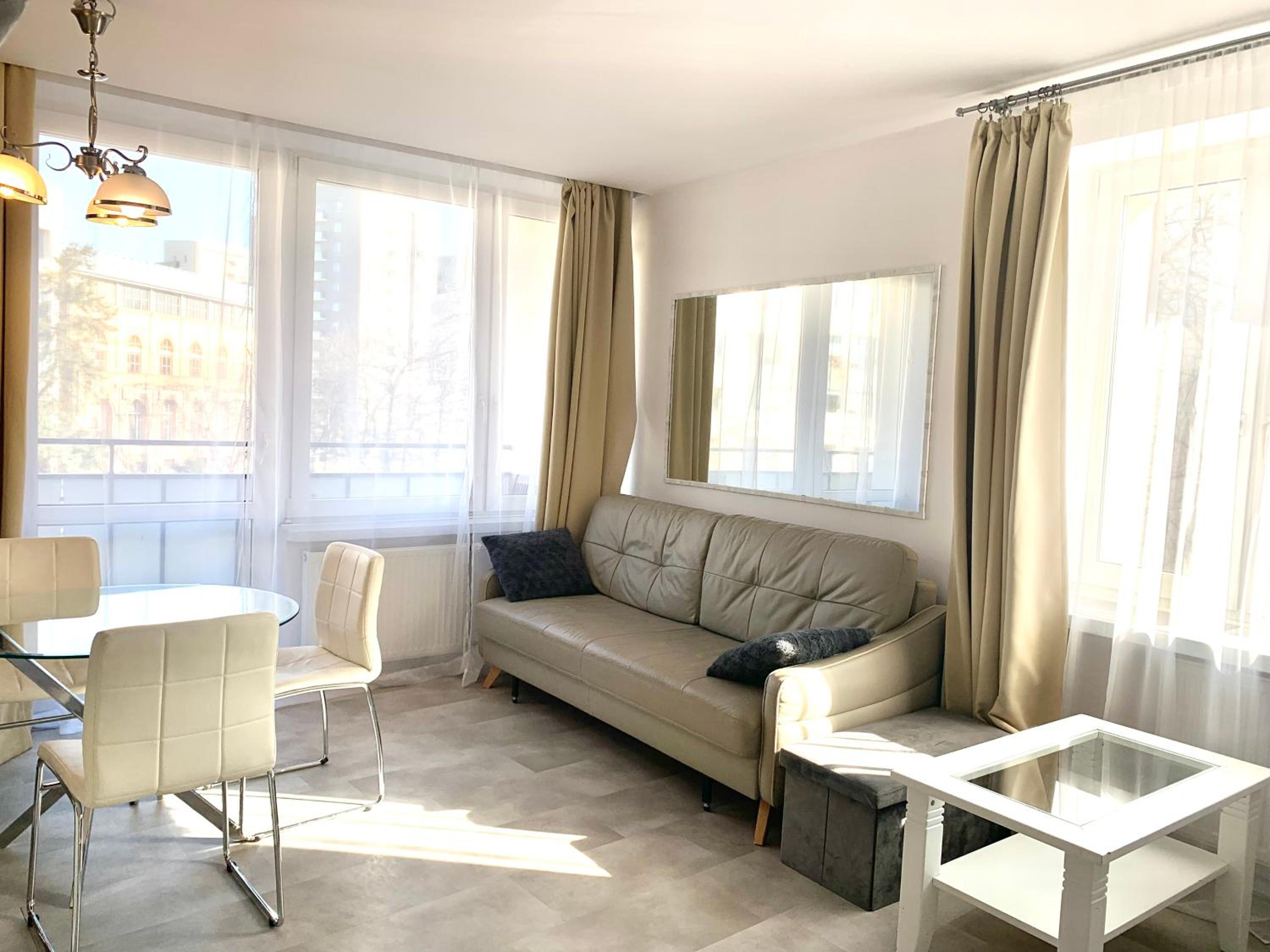Perfect location two bedrooms with balkony