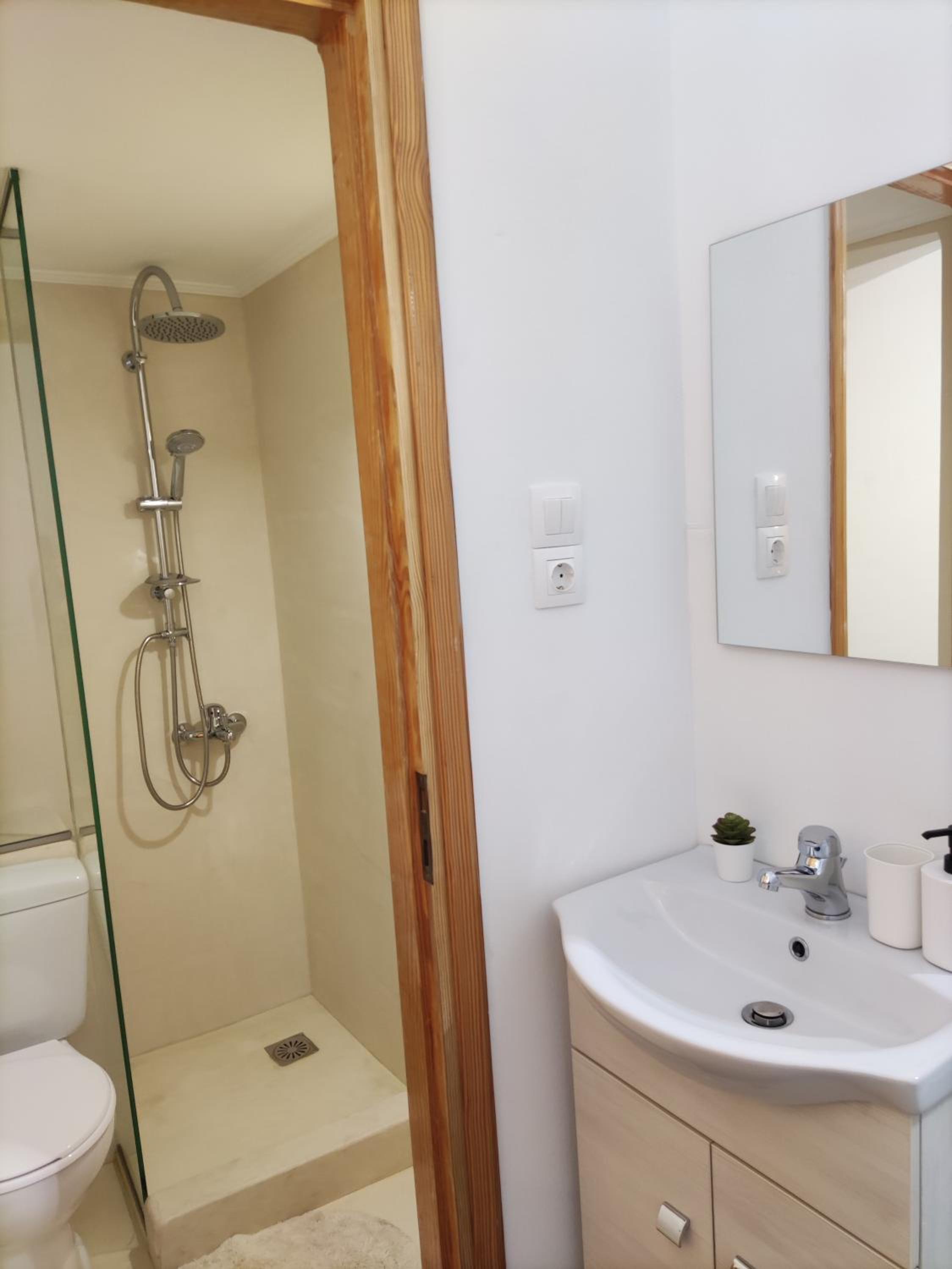 Homdwell Fine Living 2 view 2
