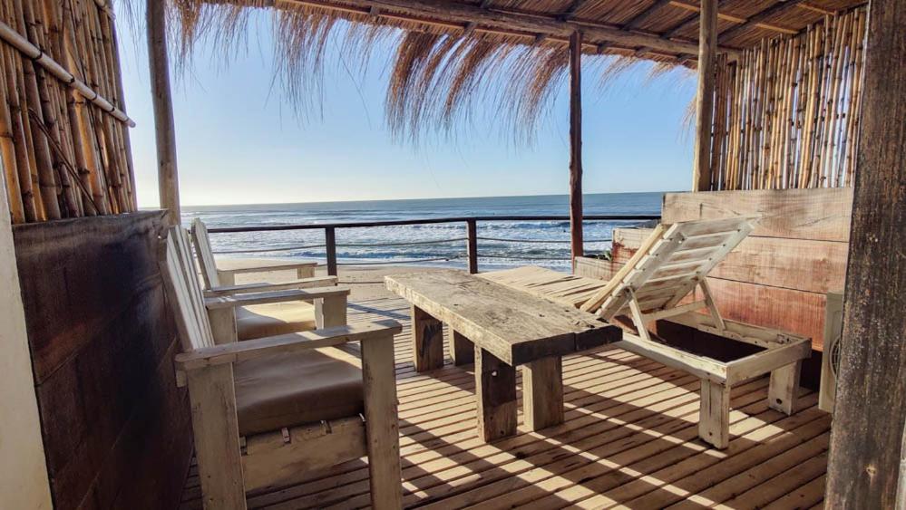 Playa Luna Roja
