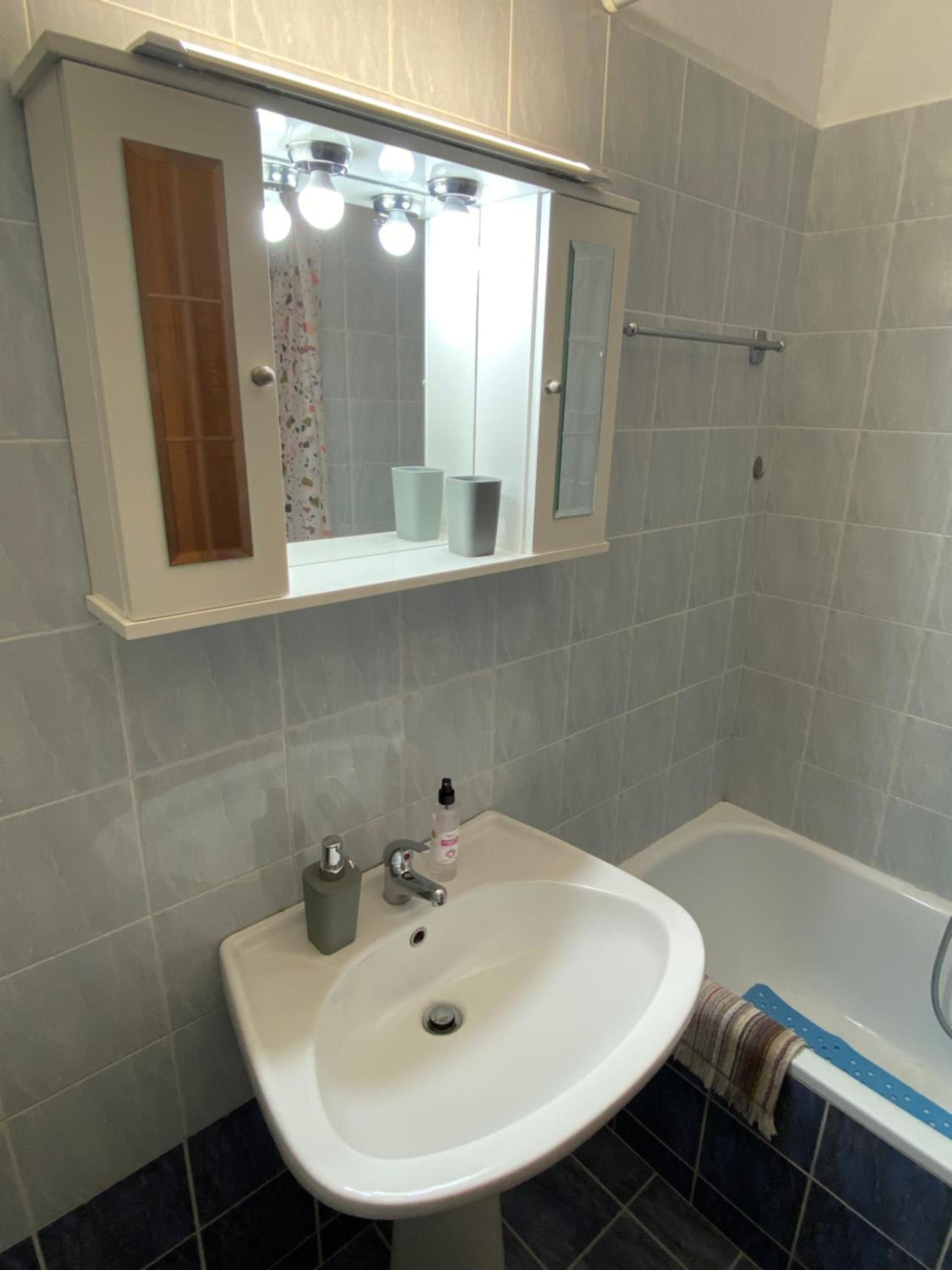 Kozani Elegant Apartment in the Center of Kozani view 5