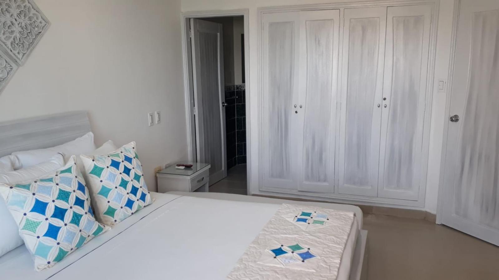 705 El Rodadero, Apartamento Familiar, piscina, parqueo