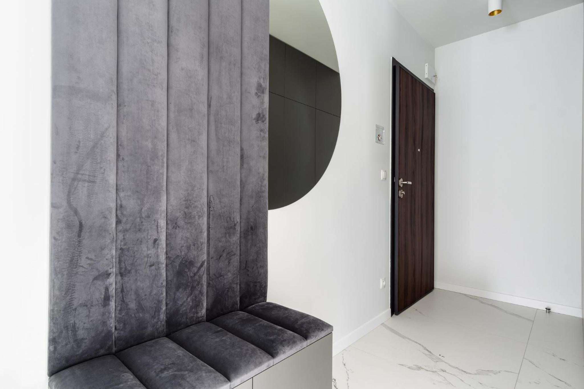 EL Apartments - Izar view 4