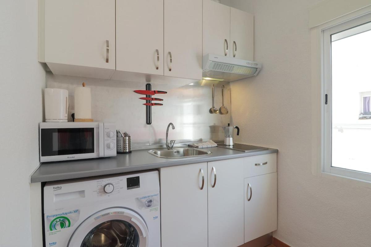 C75 - Comfy 3 Bedroom Near City Center