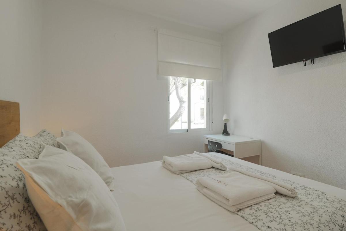 C75 - Comfy 3 Bedroom Near City Center