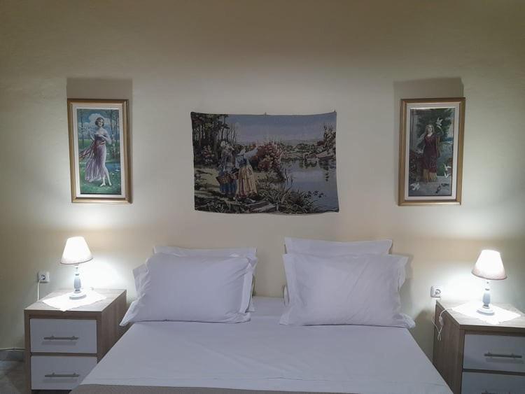 Mamos Sunset House Plaka photo 3