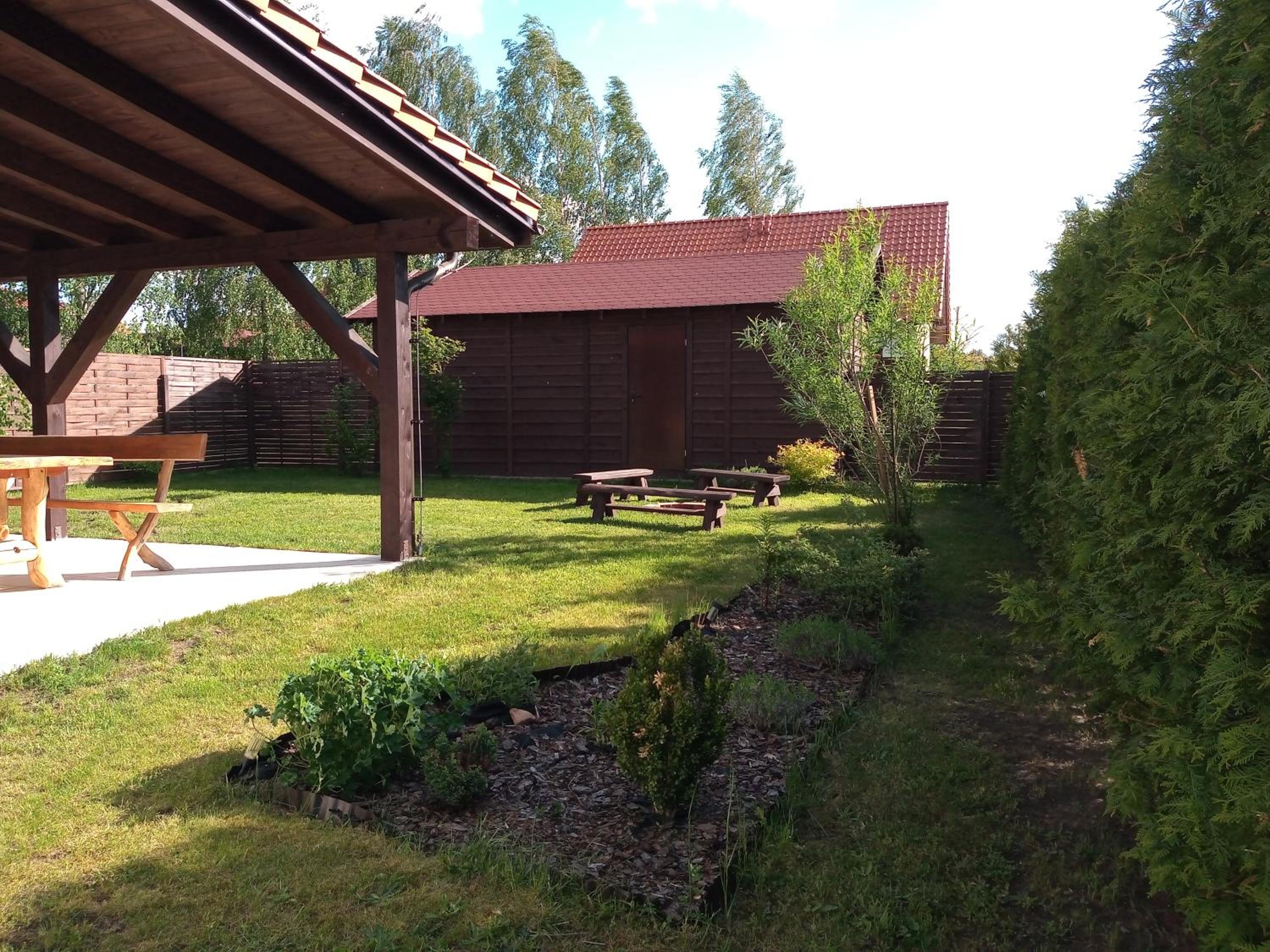 Photo 6