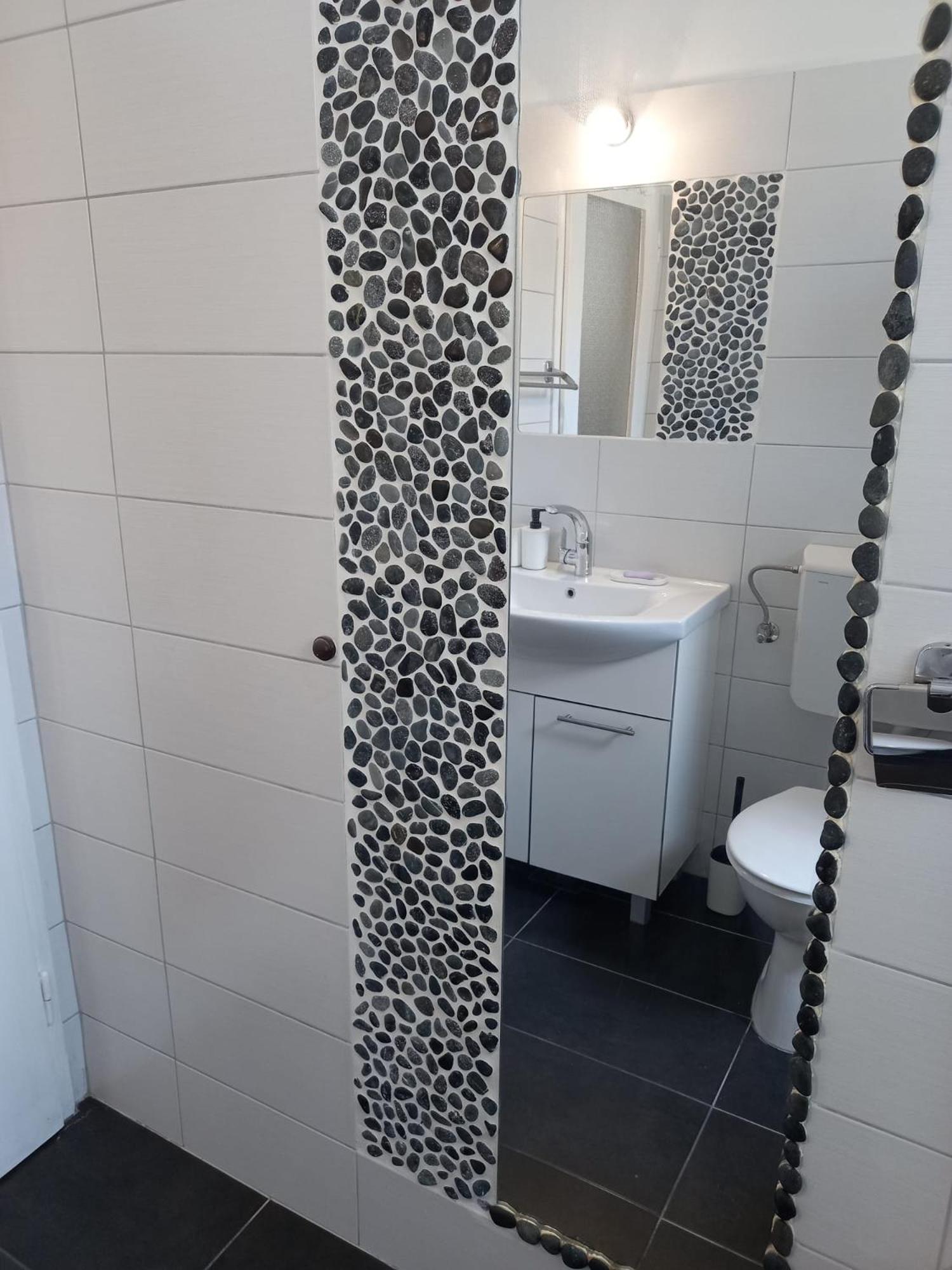 Apartment Leela